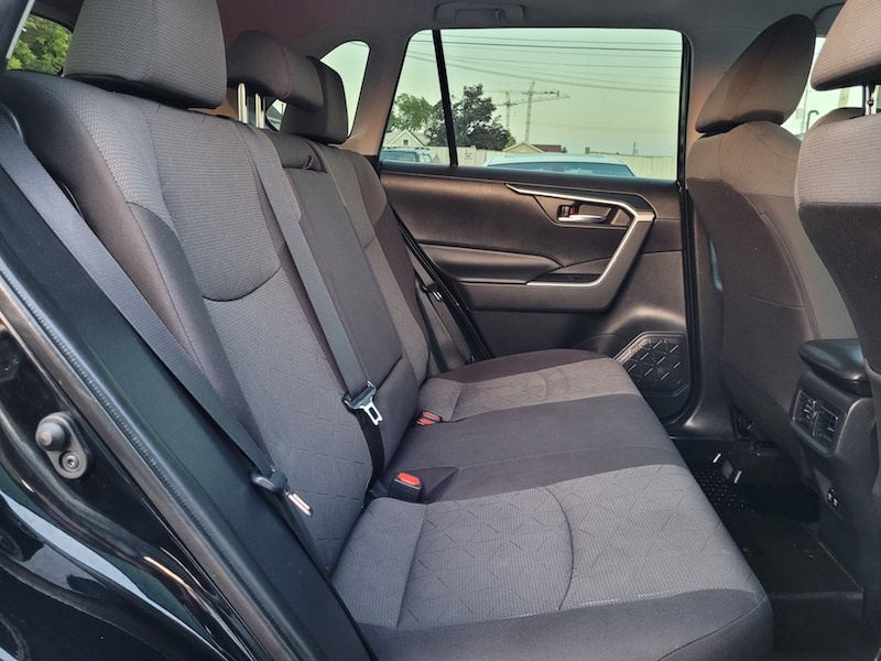 /autoisland/2020-Toyota-RAV4-6172573182189673.jpg