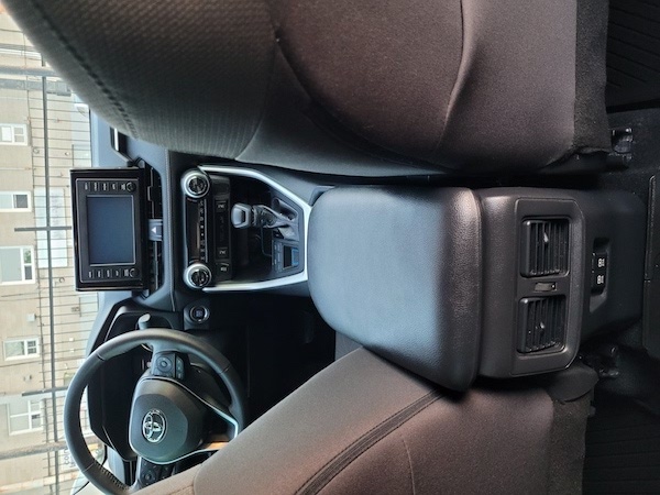 /autoisland/2020-Toyota-RAV4-9489964588195474.jpg