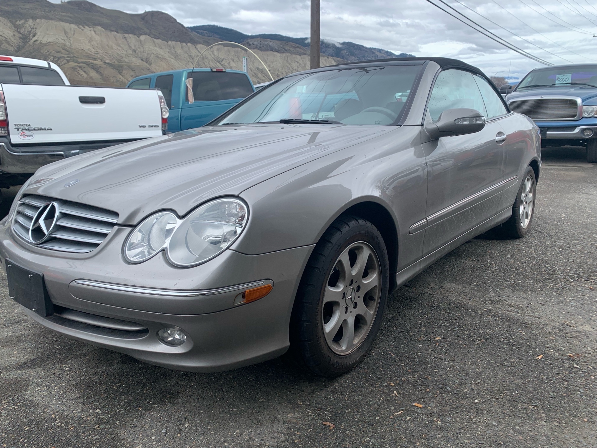 2004 Mercedes-Benz CLK-Class