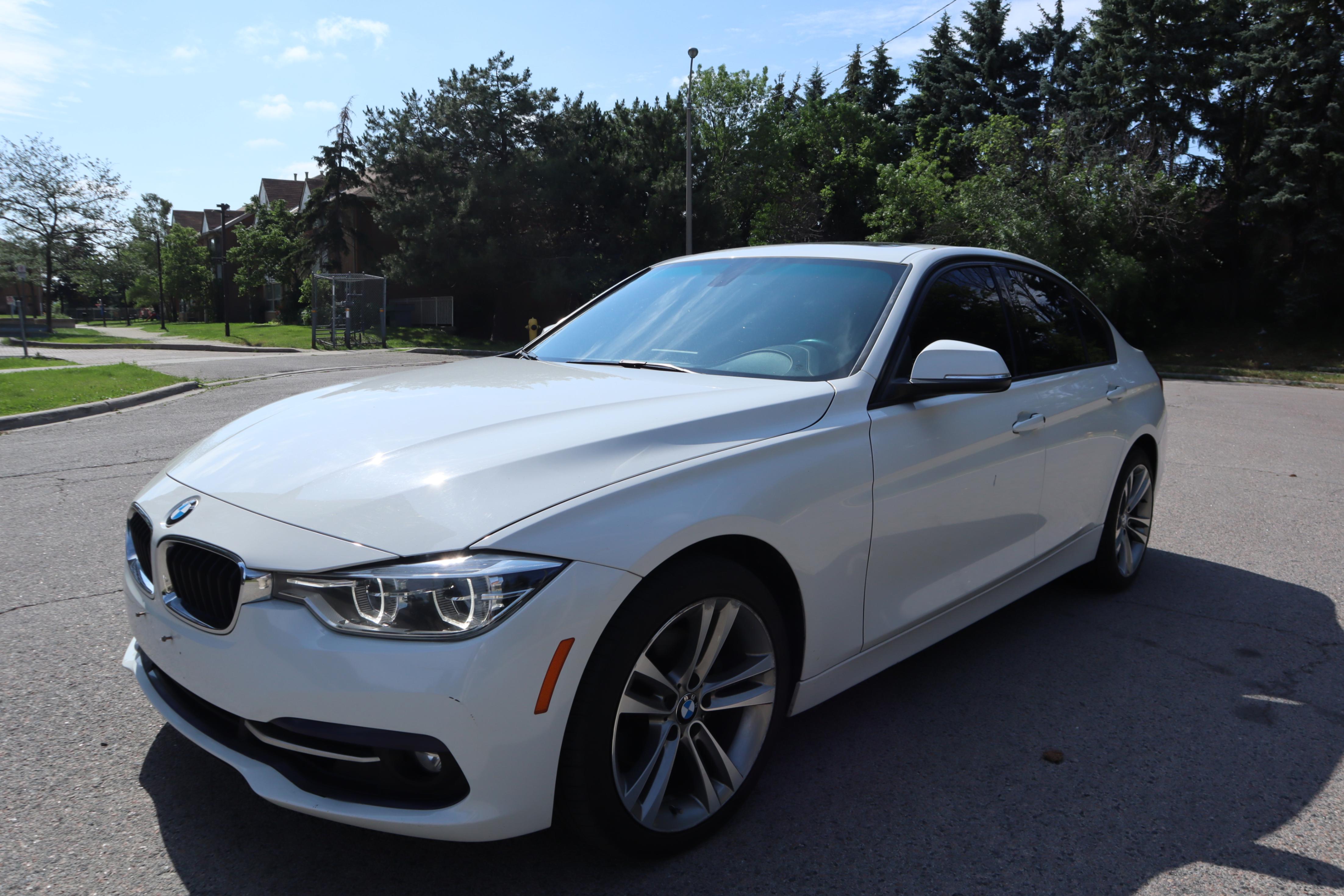 2018 BMW 3 Series 330i xDrive Sedan AWD