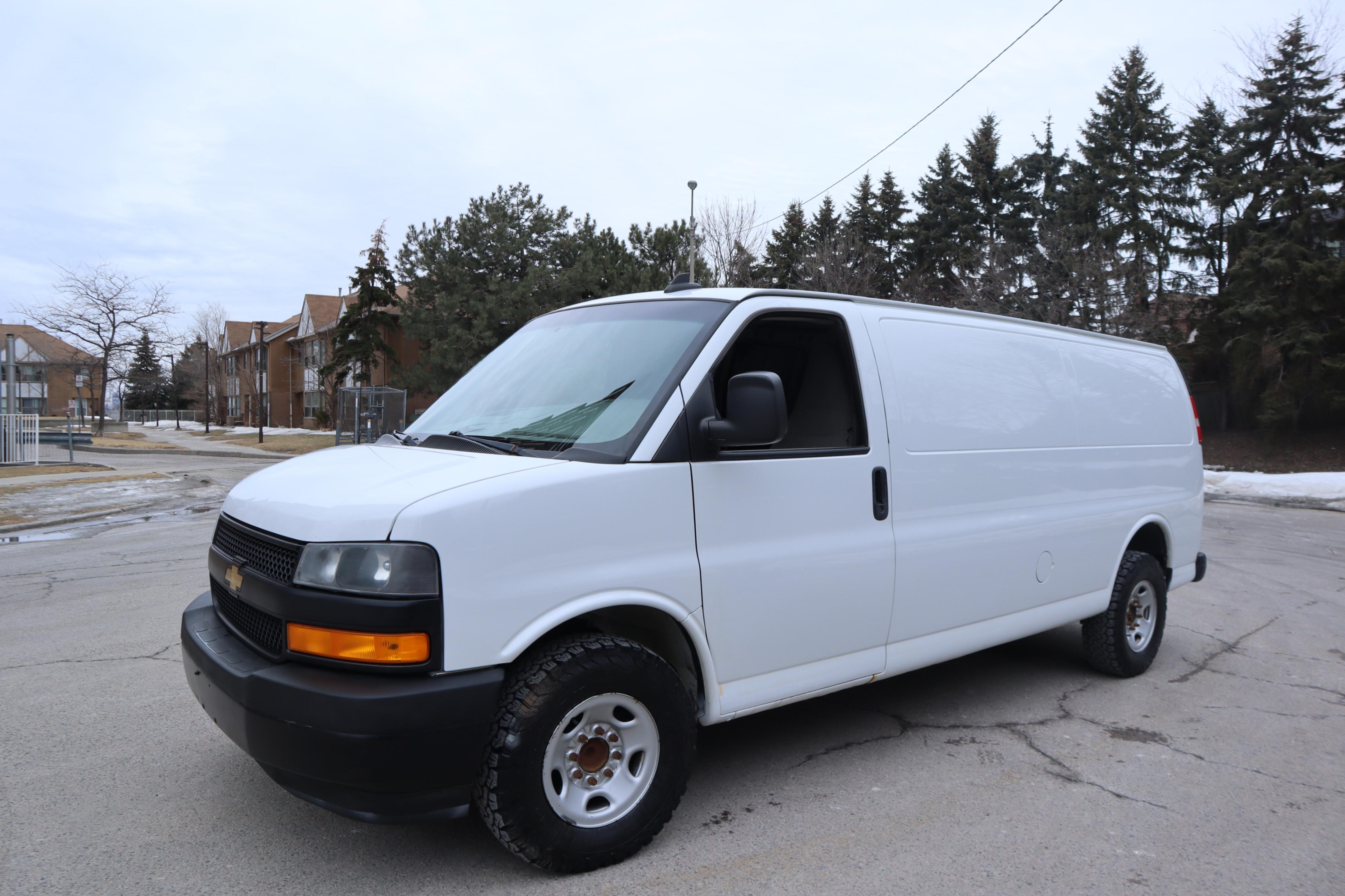 2019 Chevrolet Express Cargo 2500 Extended RWD