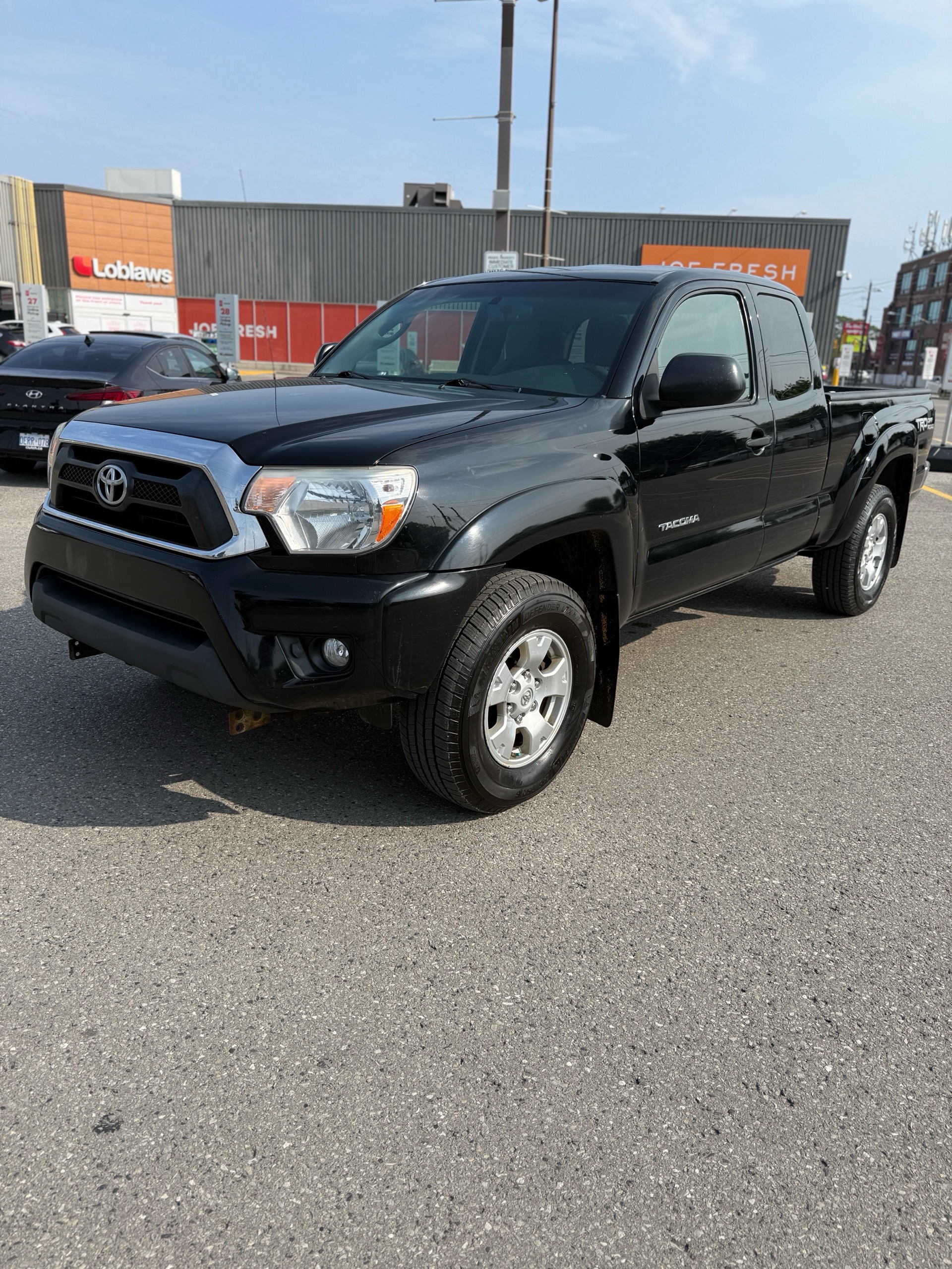 Black 2014 Toyota Tacoma Pickup Truck Four-Wheel Drive Automatic