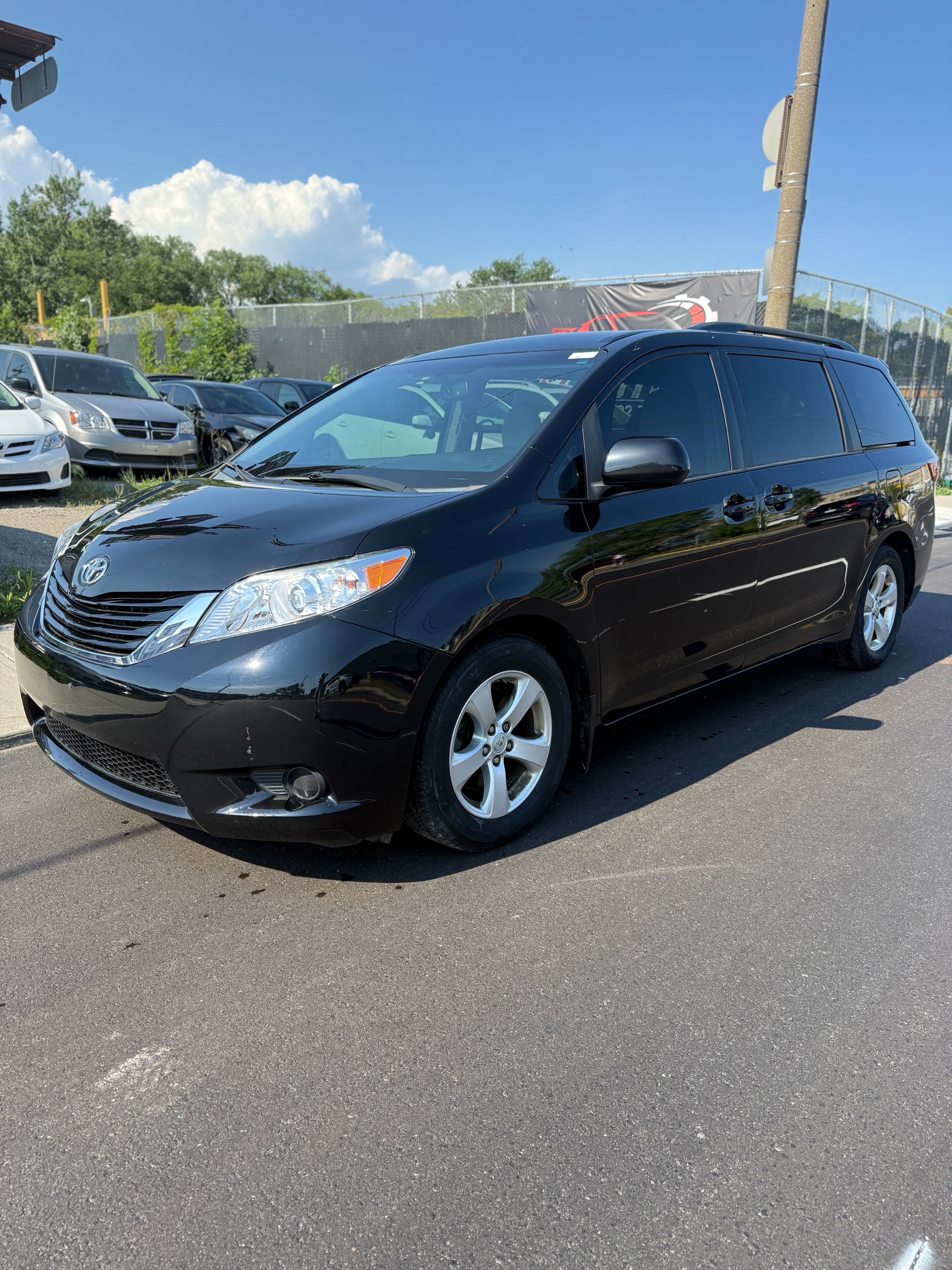 Black 2015 Toyota Sienna Minivan Front-Wheel Drive Automatic