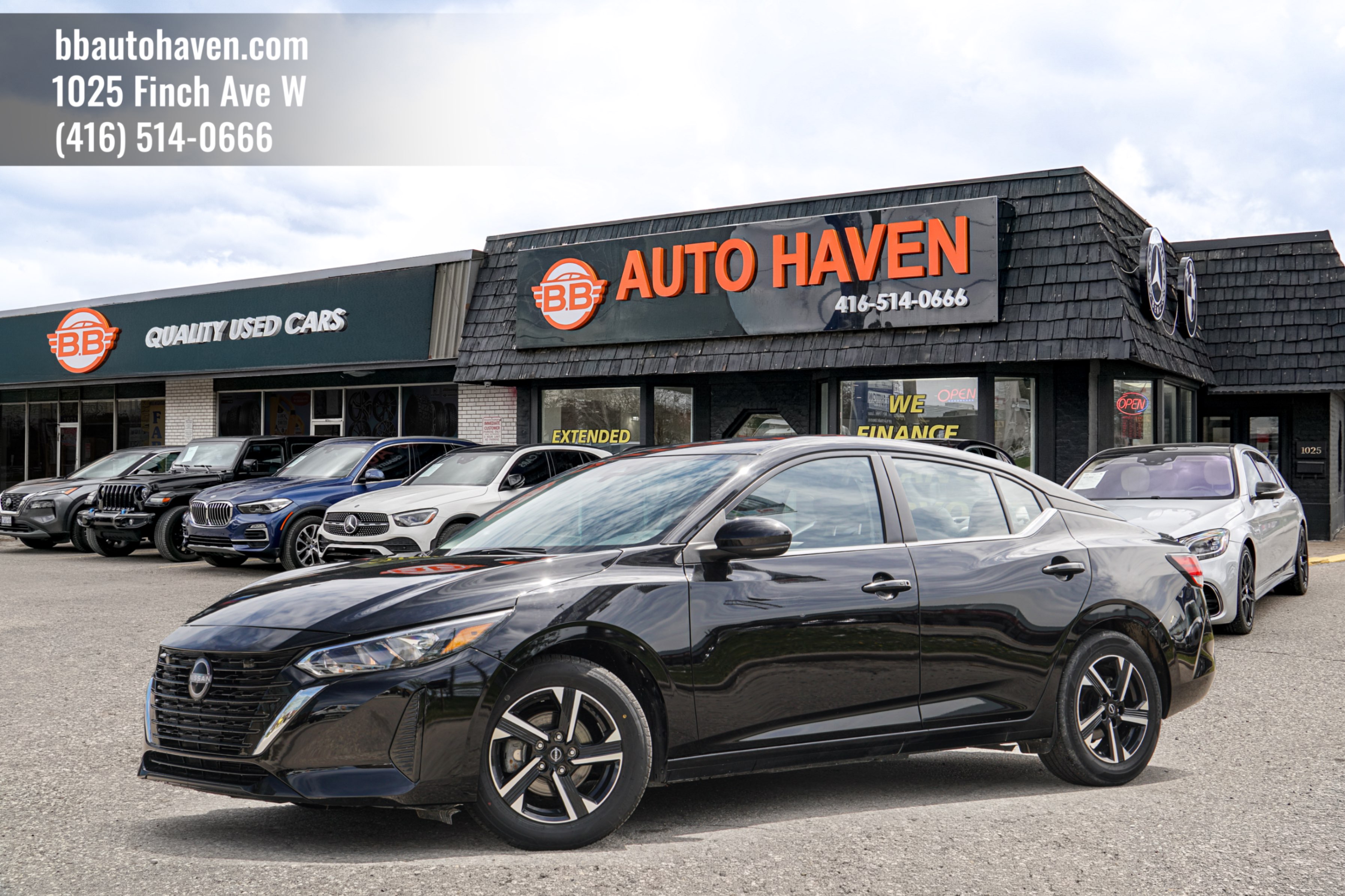 Black 2025 Nissan Sentra SV FWD Sedan Front-Wheel Drive Automatic