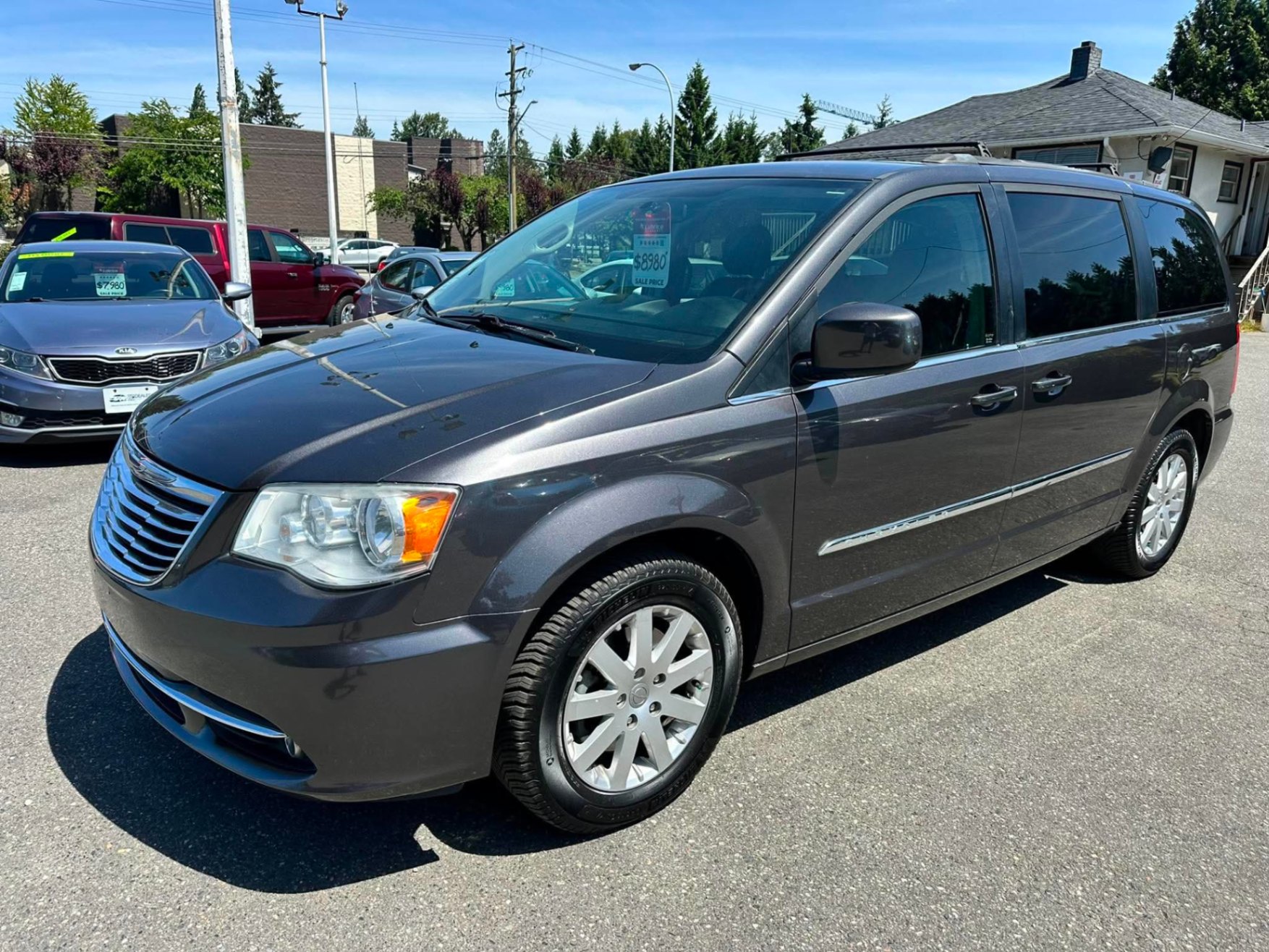 Gray 2015 Chrysler Town & Country Touring FWD Minivan Front-Wheel Drive Automatic