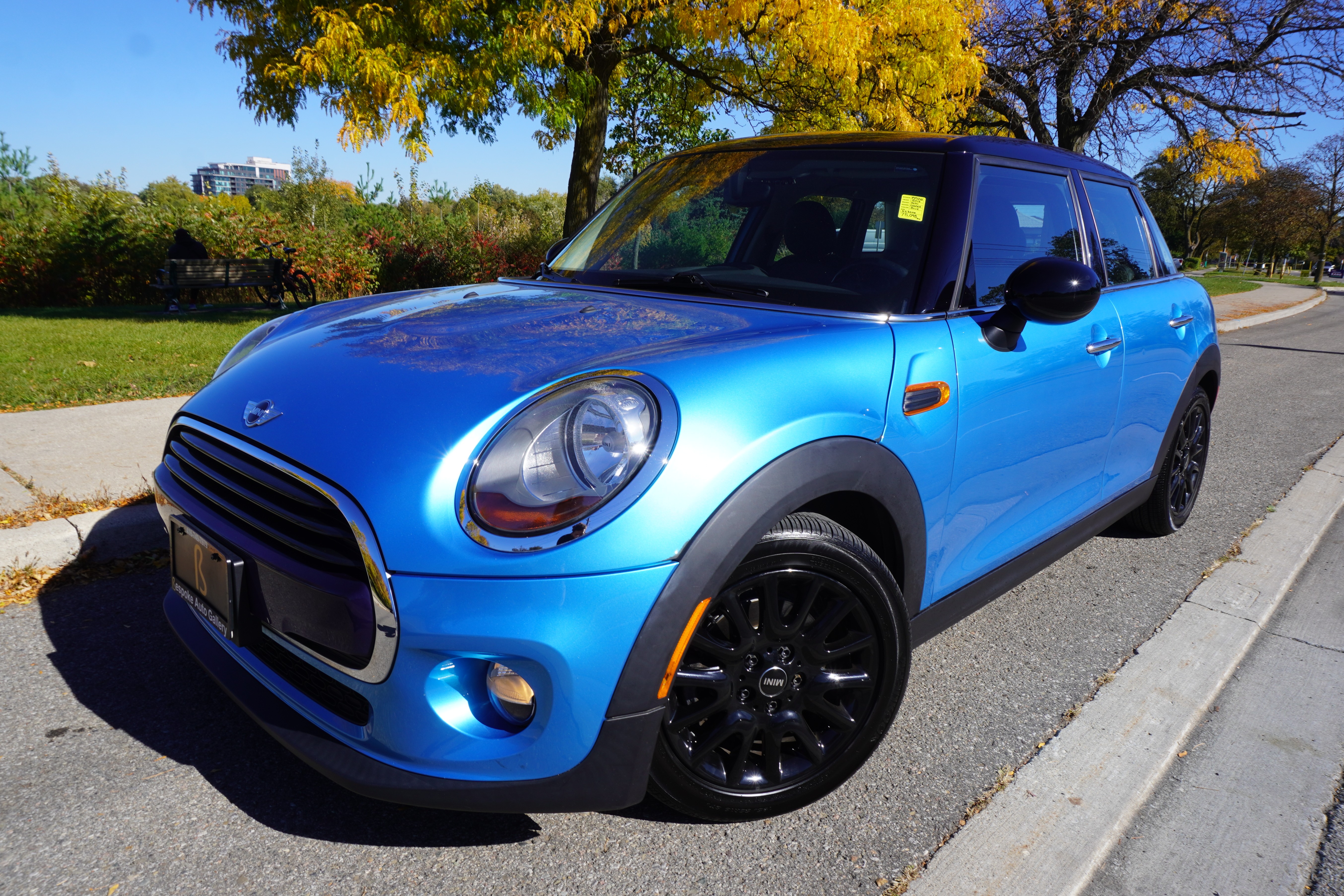 2016 MINI Cooper 5 Door