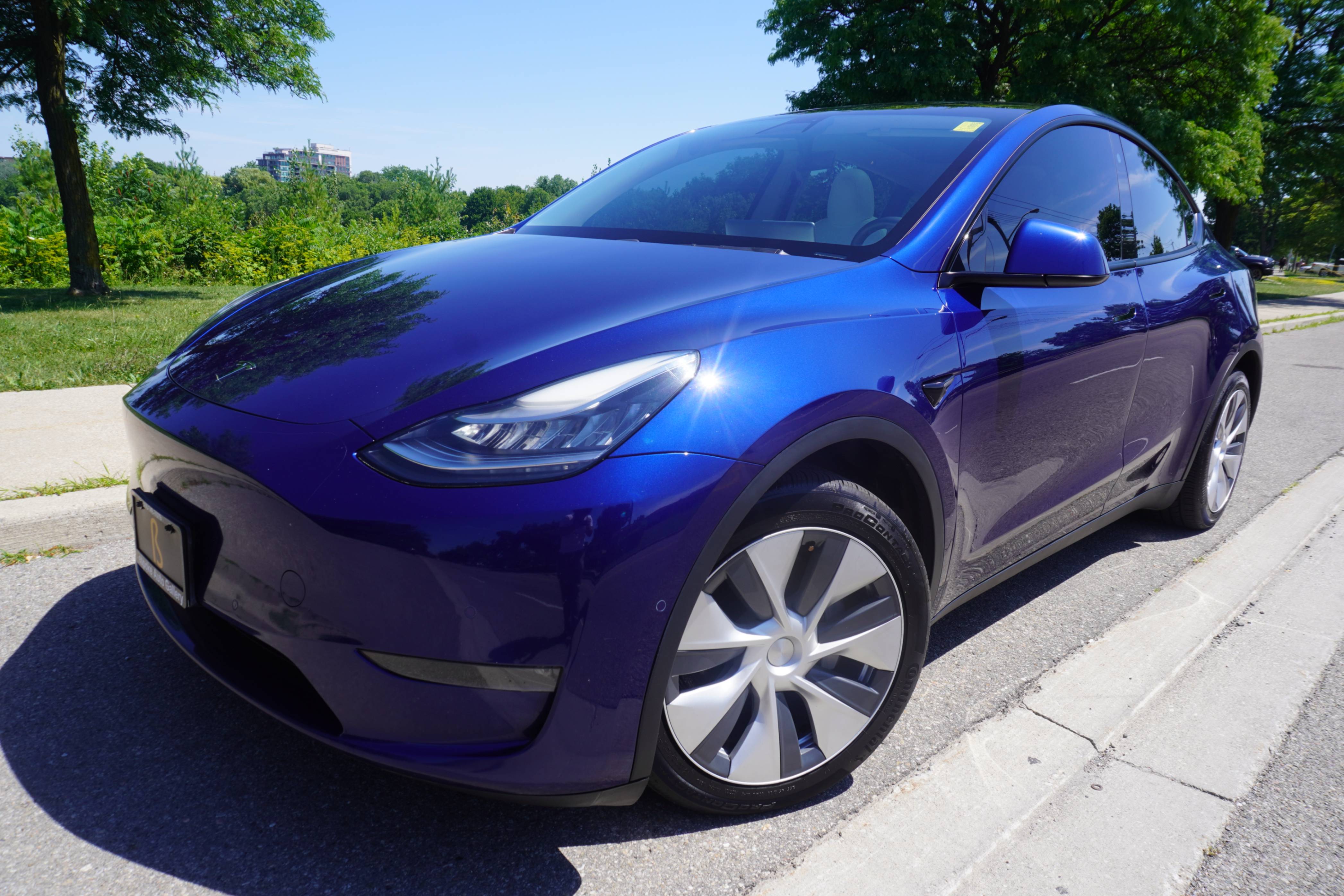 2021 TESLA Model Y