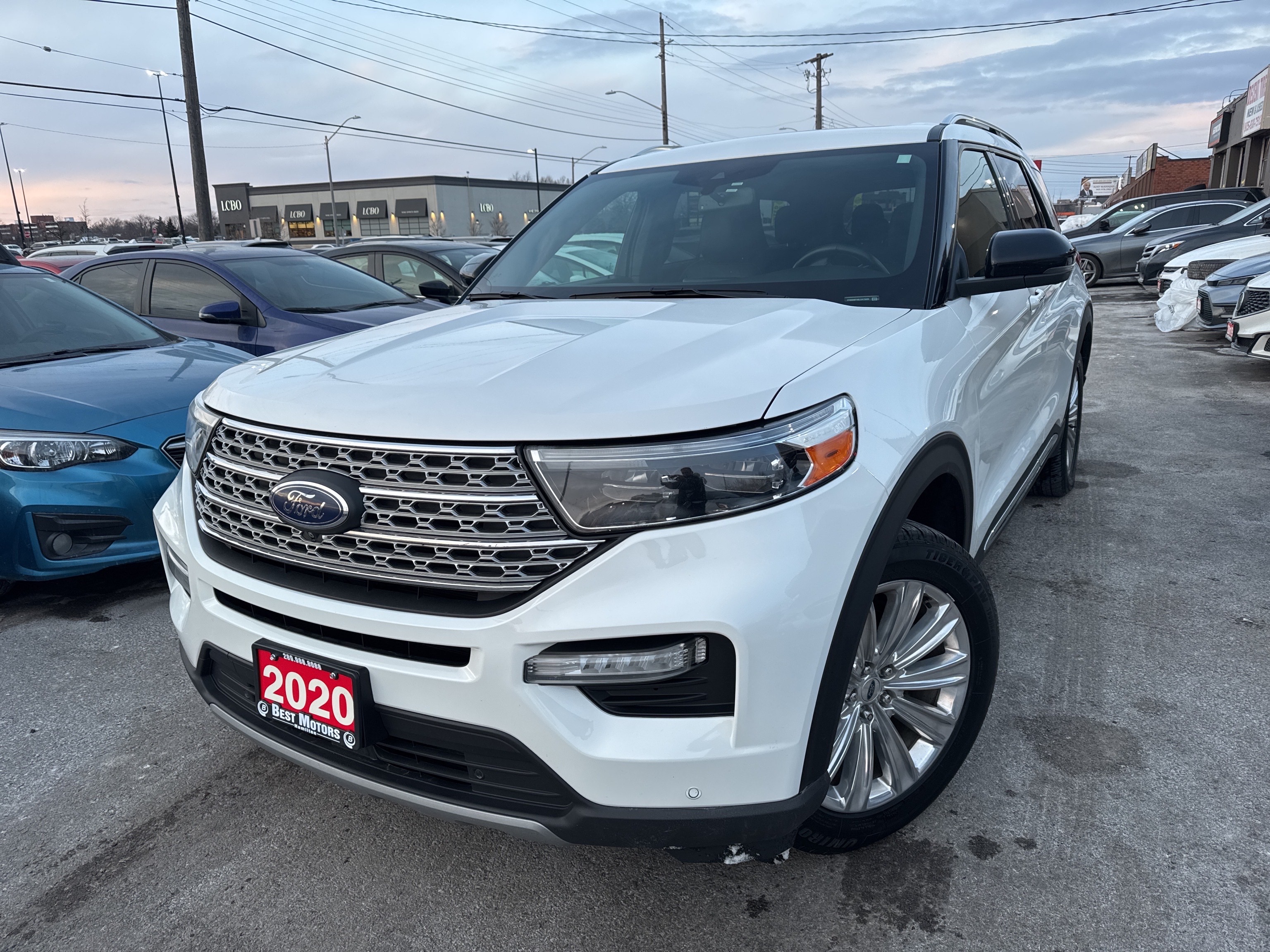 2020 Ford Explorer