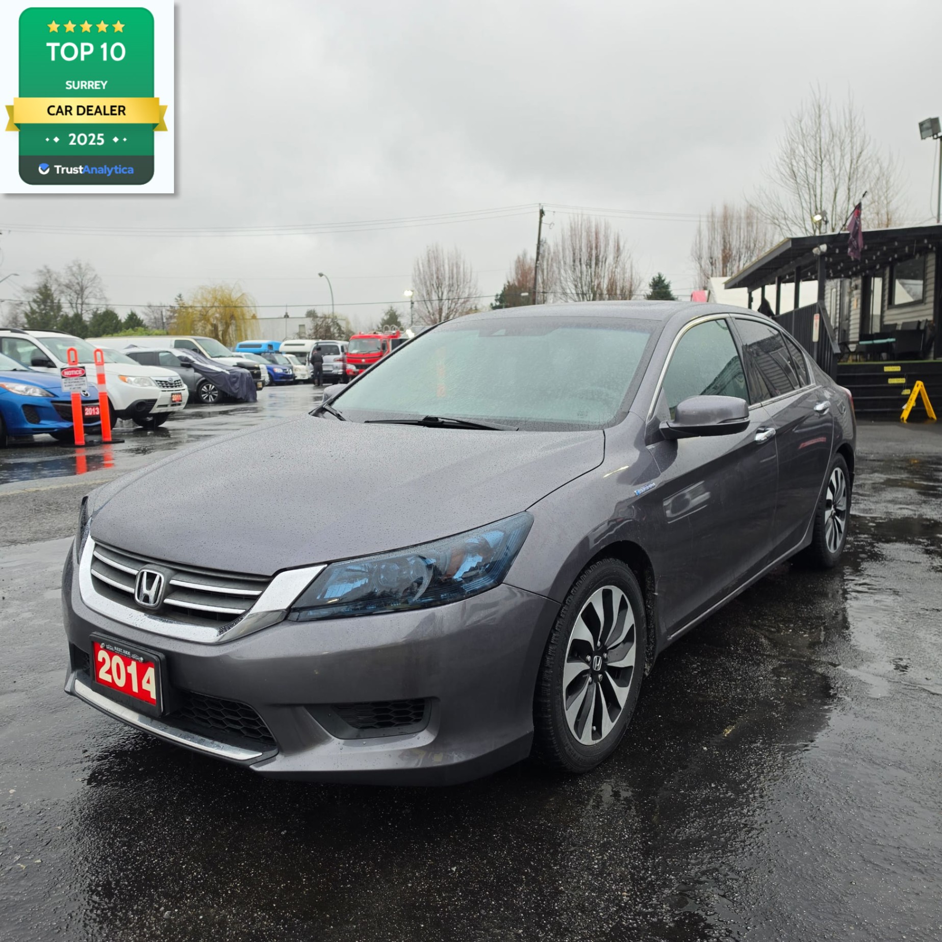 Gray 2014 Honda Accord Hybrid Touring Sedan Front-Wheel Drive Automatic