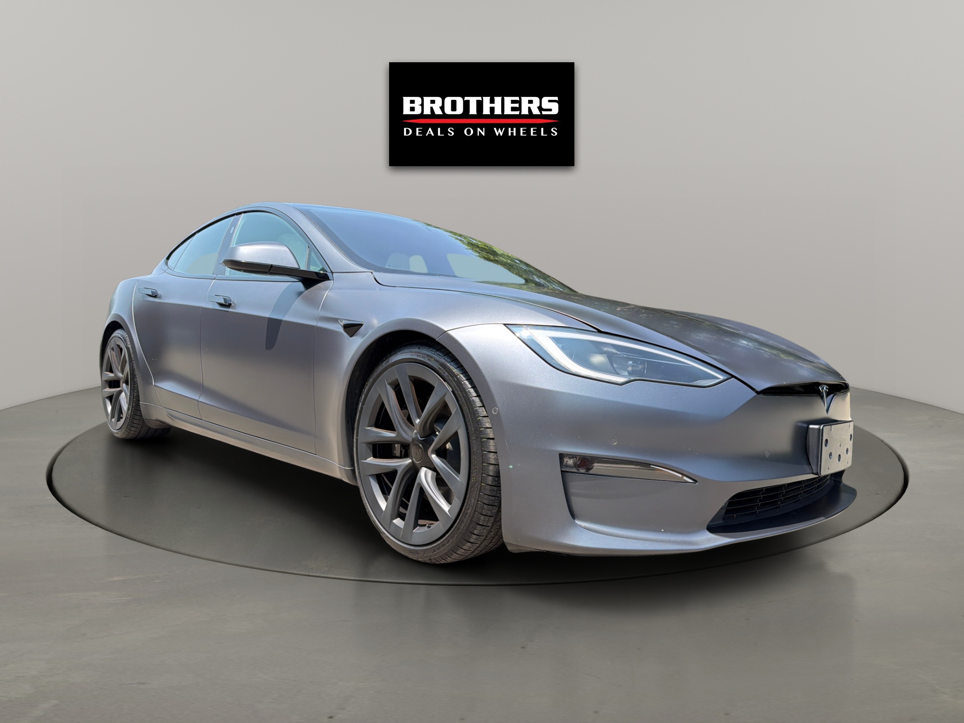 Gray 2022 Tesla Model S Sedan All-Wheel Drive Automatic
