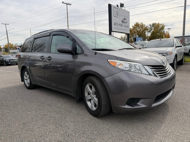 2014 Toyota Sienna