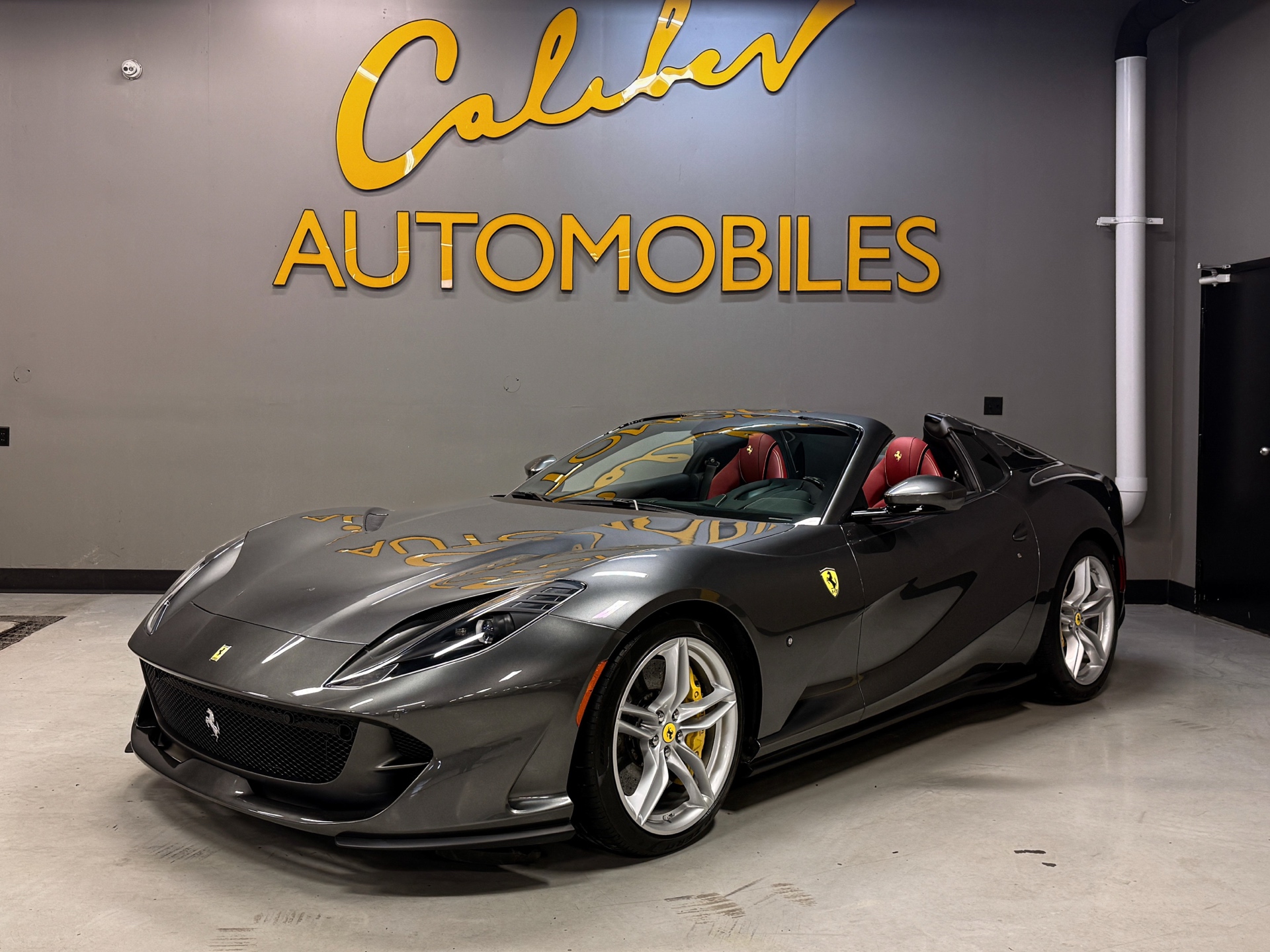 2021 Ferrari 812 GTS