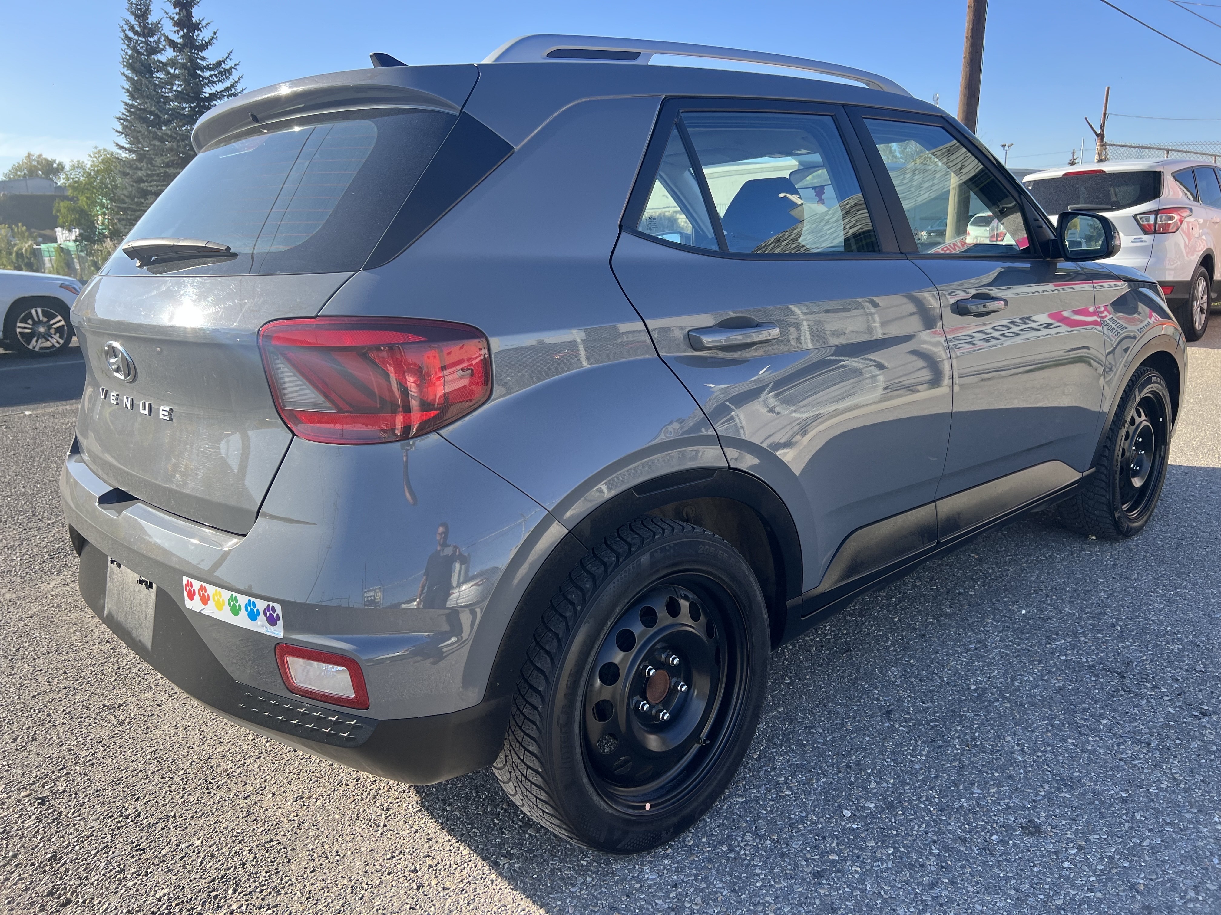 /cambridgemotors/2021-Hyundai-Venue-3213870491105004.jpg