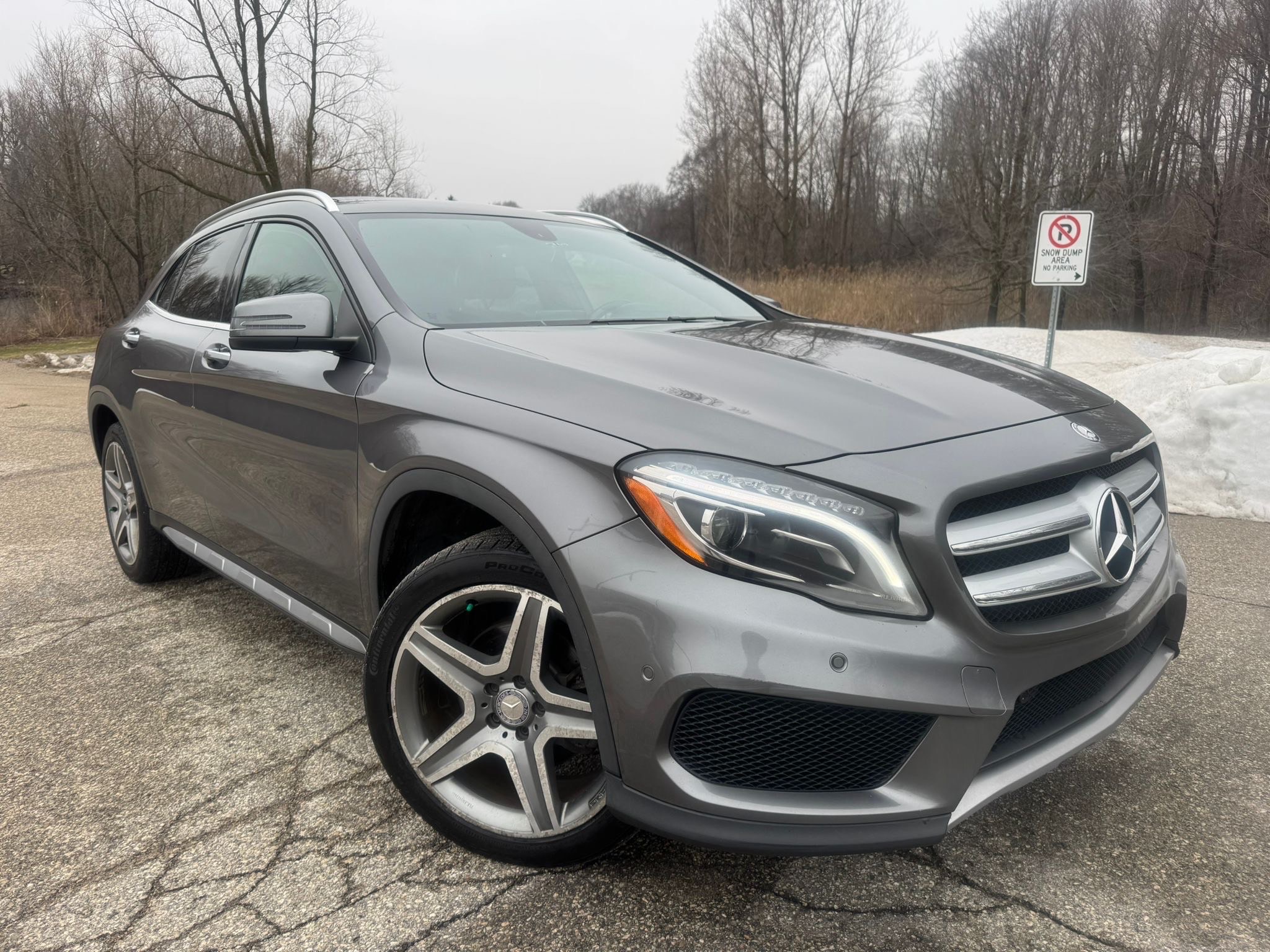 Gray 2015 Mercedes-Benz GLA SUV / Crossover All-Wheel Drive Automatic