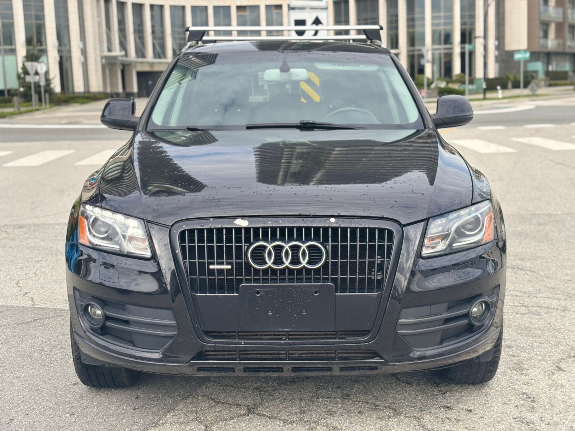 2011 Audi Q5 2.0T quattro Premium Plus