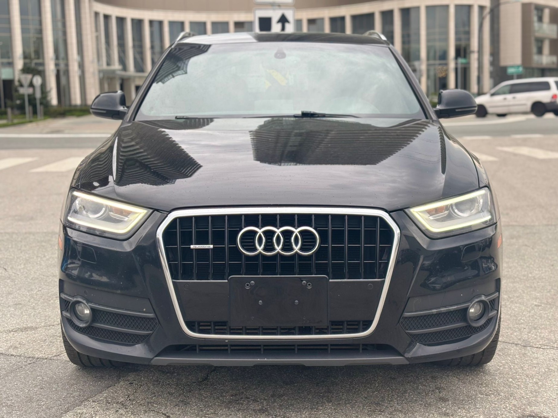 2015 Audi Q3 2.0T quattro Technik