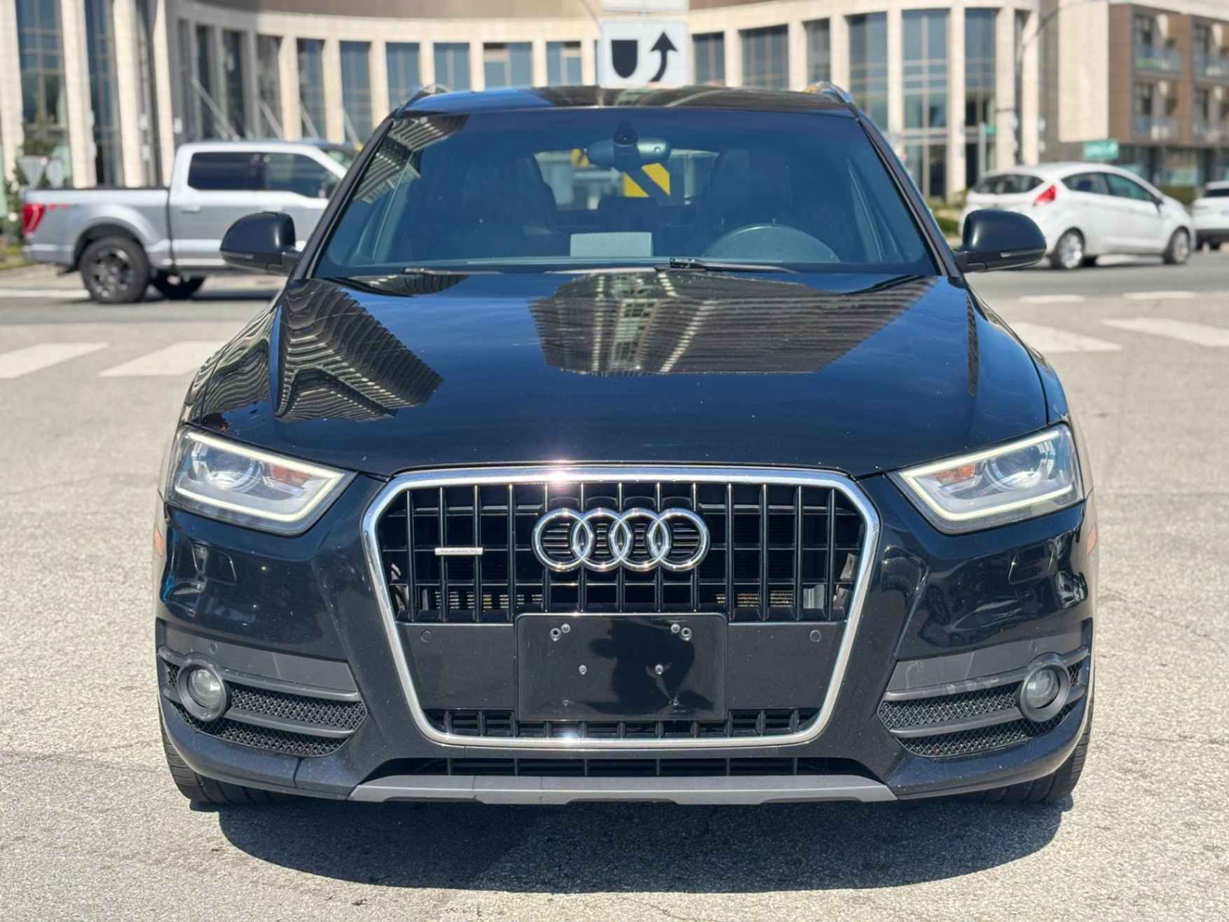 2015 Audi Q3 2.0T quattro Technik