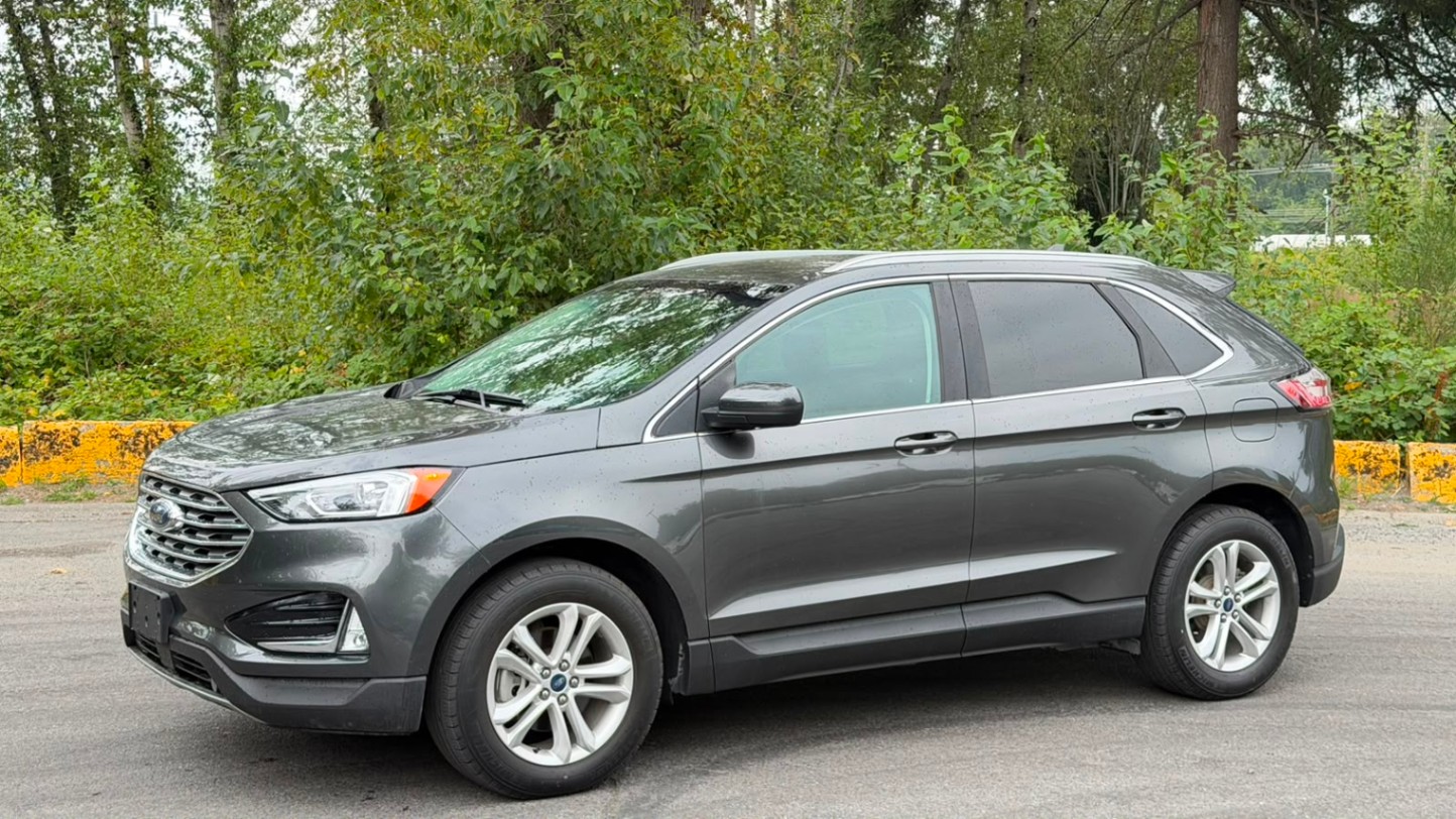 Gray 2019 Ford Edge SUV / Crossover Front-Wheel Drive Automatic
