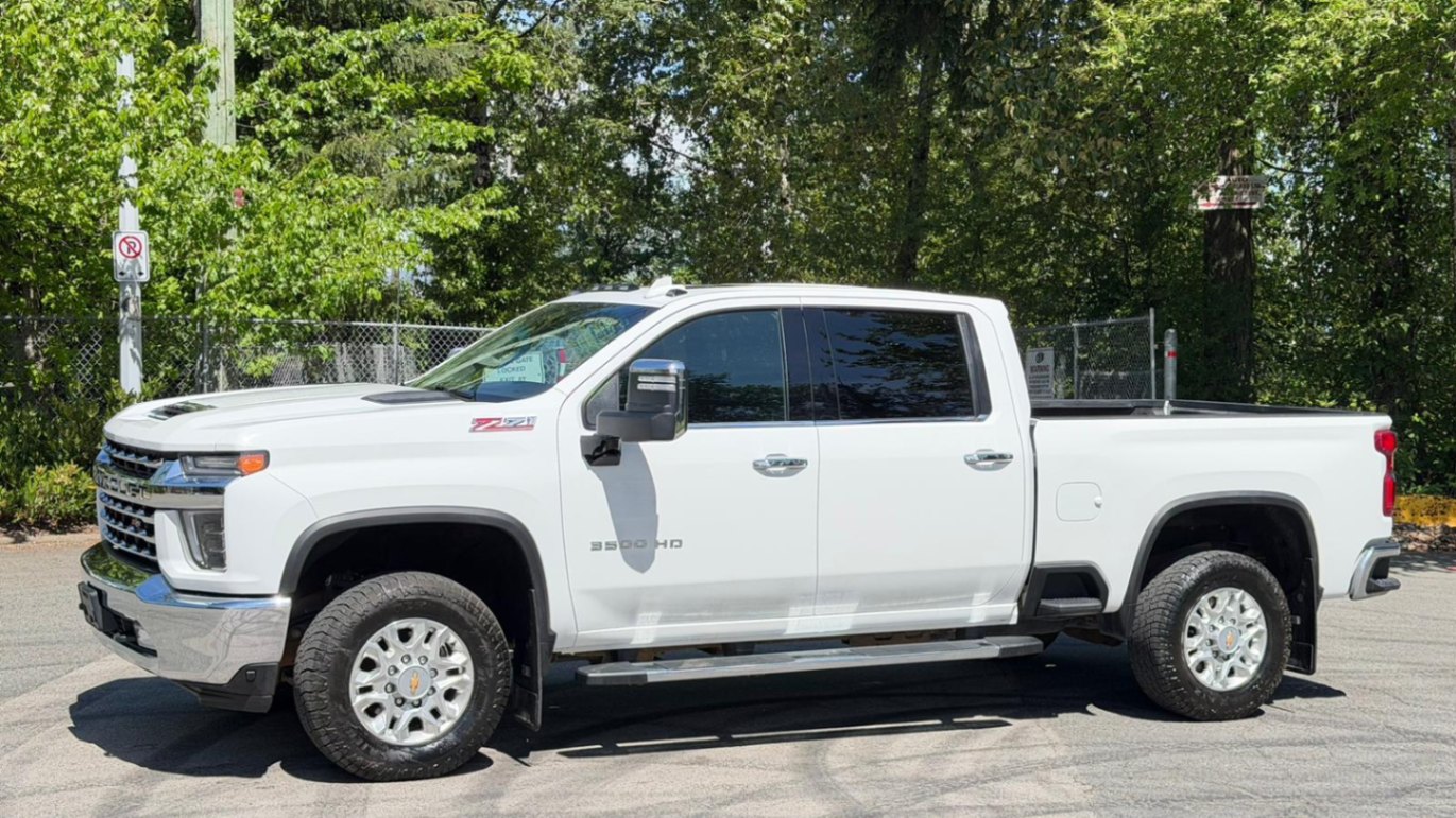 2023 Chevrolet Silverado 3500HD LTZ Crew Cab 4WD