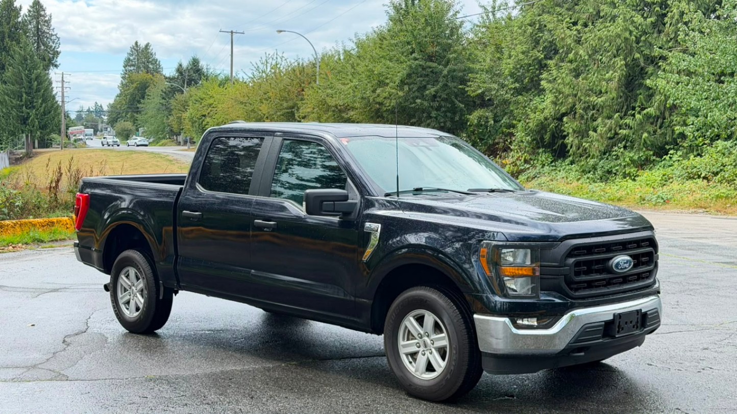 2023 Ford F-150 XLT Crew Cab 4WD