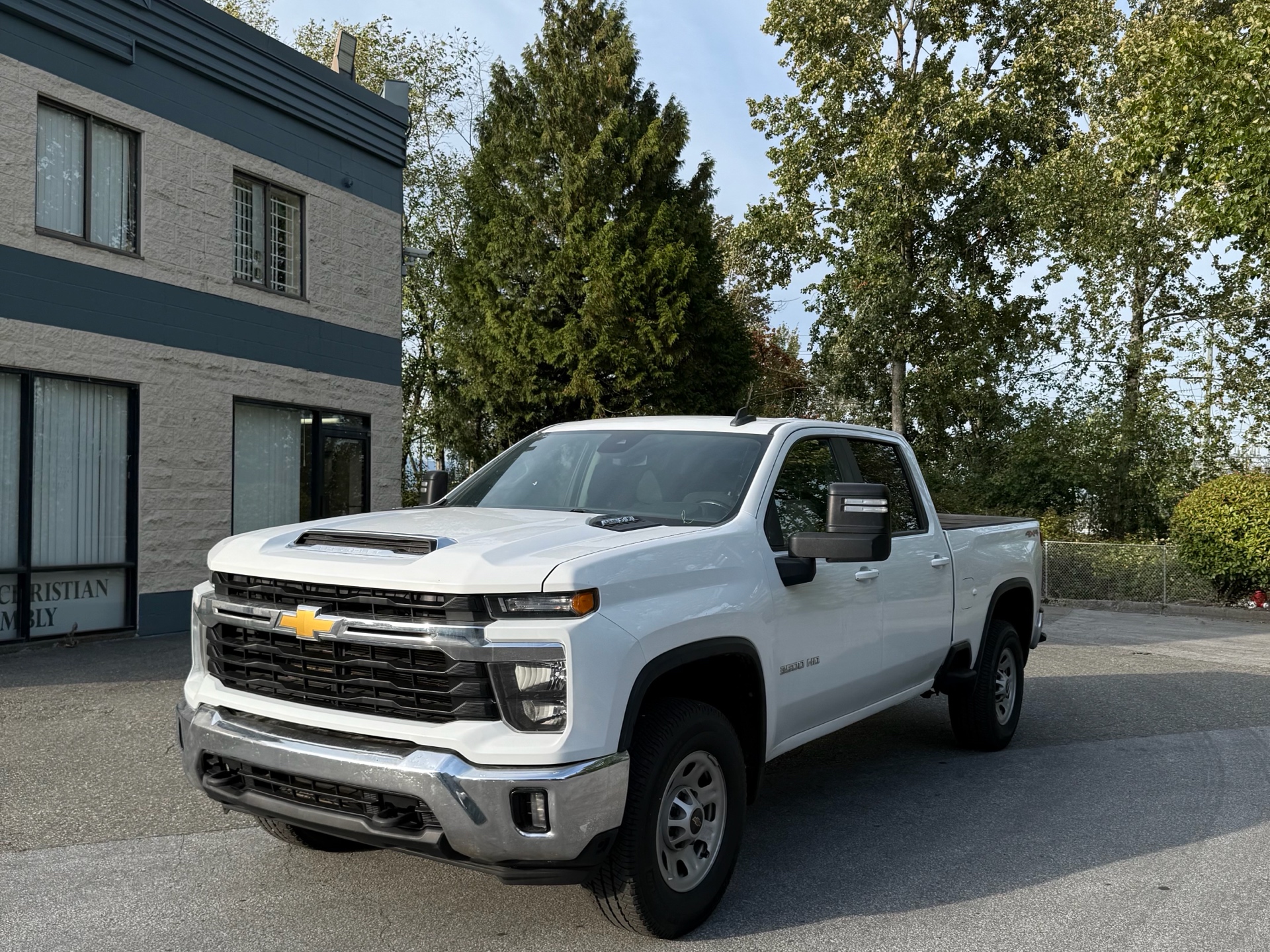 2024 Chevrolet Silverado 3500HD LT Crew Cab 4WD
