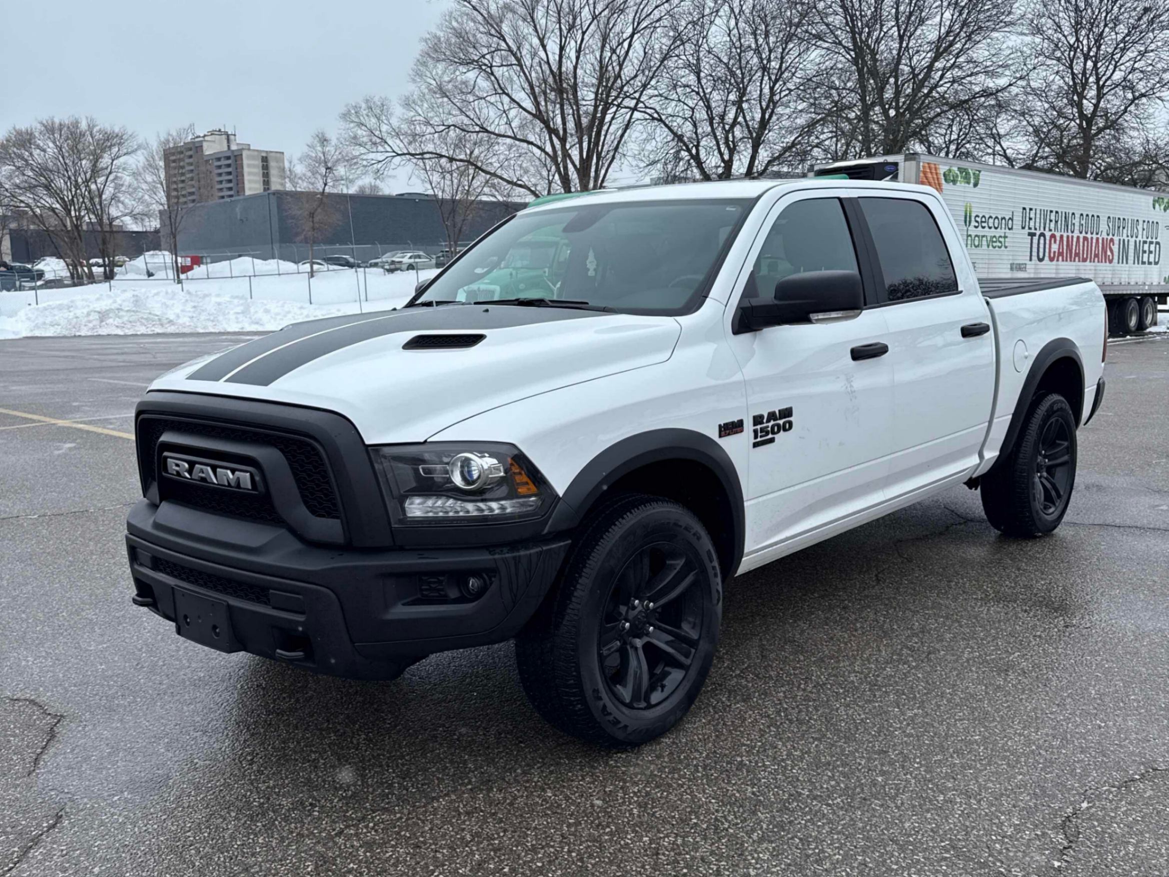 RAM 1500 Classic Warlock Crew Cab 4WD