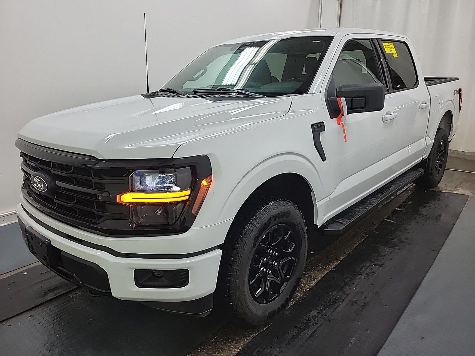 2025 Ford F-150 XLT SuperCrew 4WD