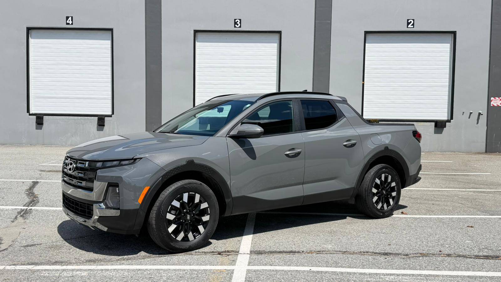 Gray 2025 Hyundai Santa Cruz Preferred Crew Cab AWD Pickup Truck Automatic