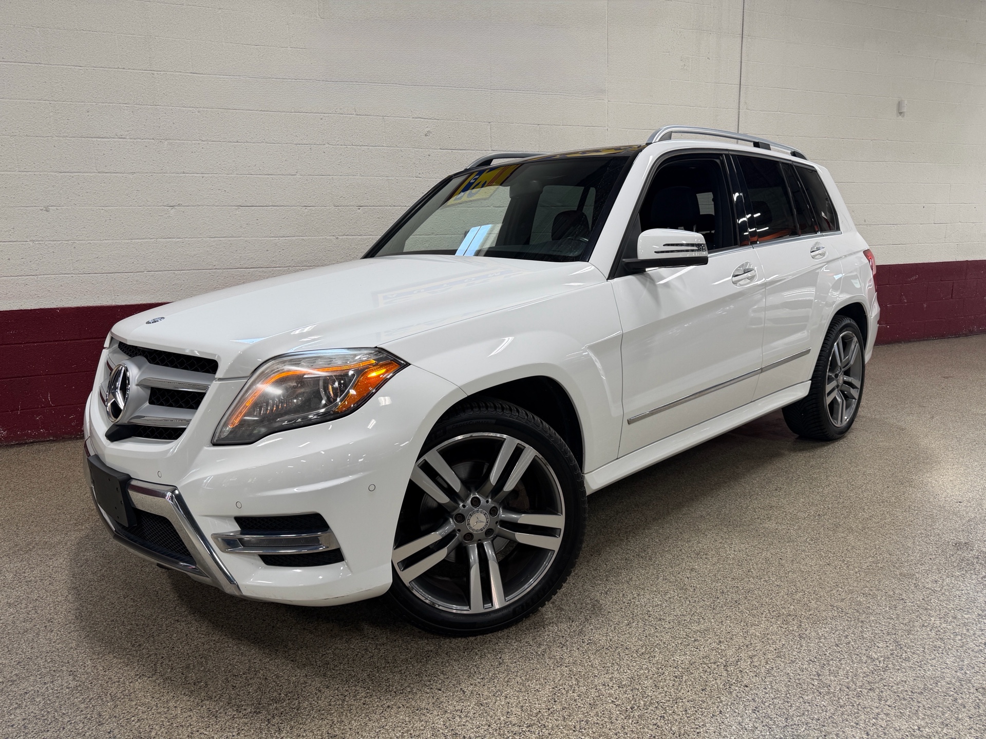 White 2015 Mercedes-Benz GLK 250 BlueTEC SUV / Crossover All-Wheel Drive Automatic