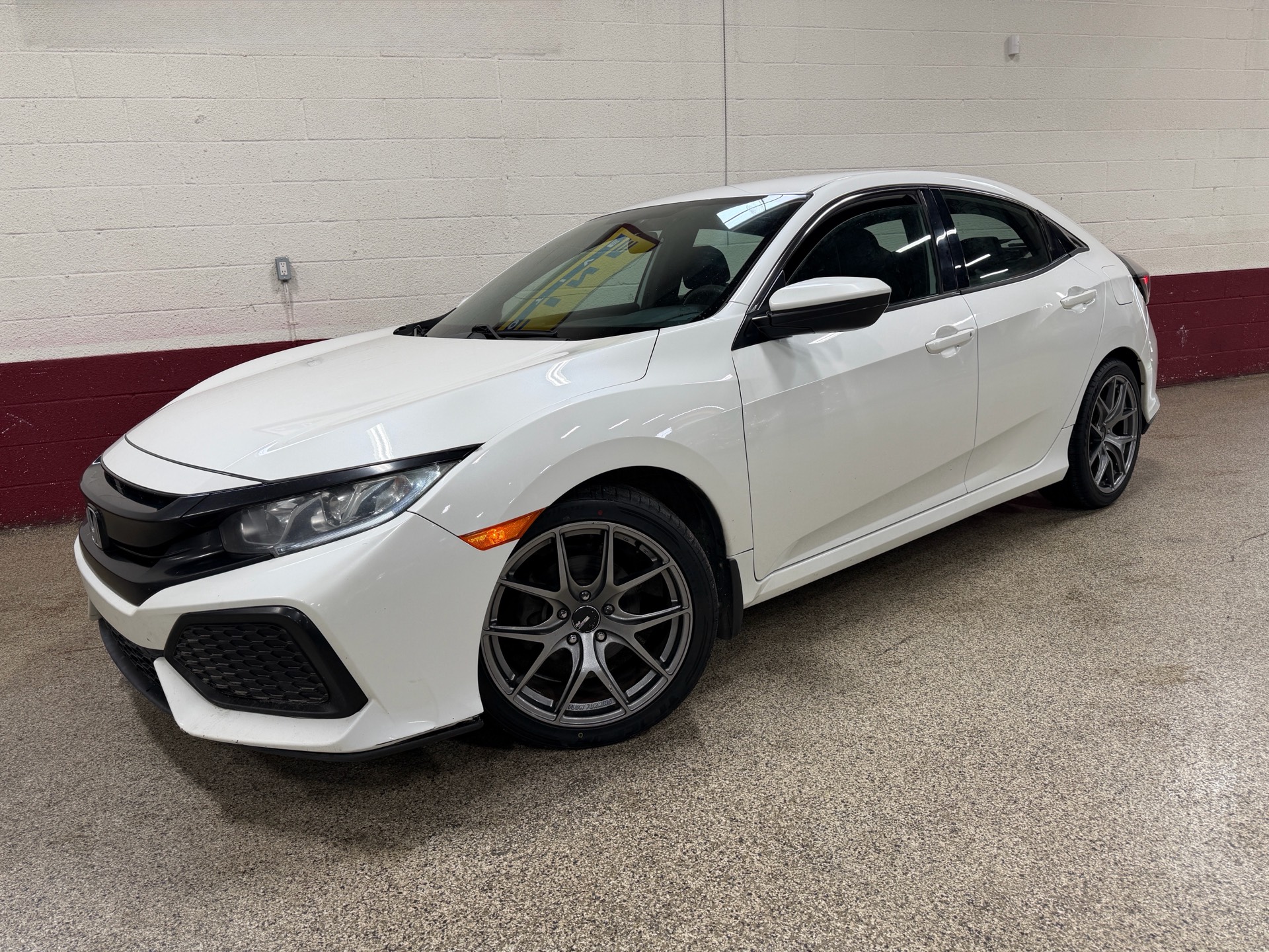 2018 Honda Civic Hatchback LX FWD
