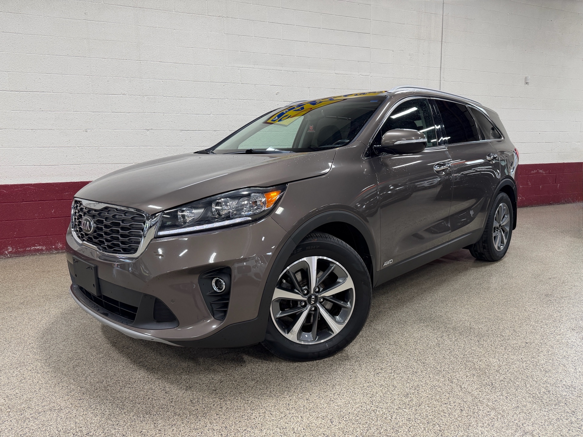 Brown 2019 Kia Sorento SUV / Crossover  Automatic