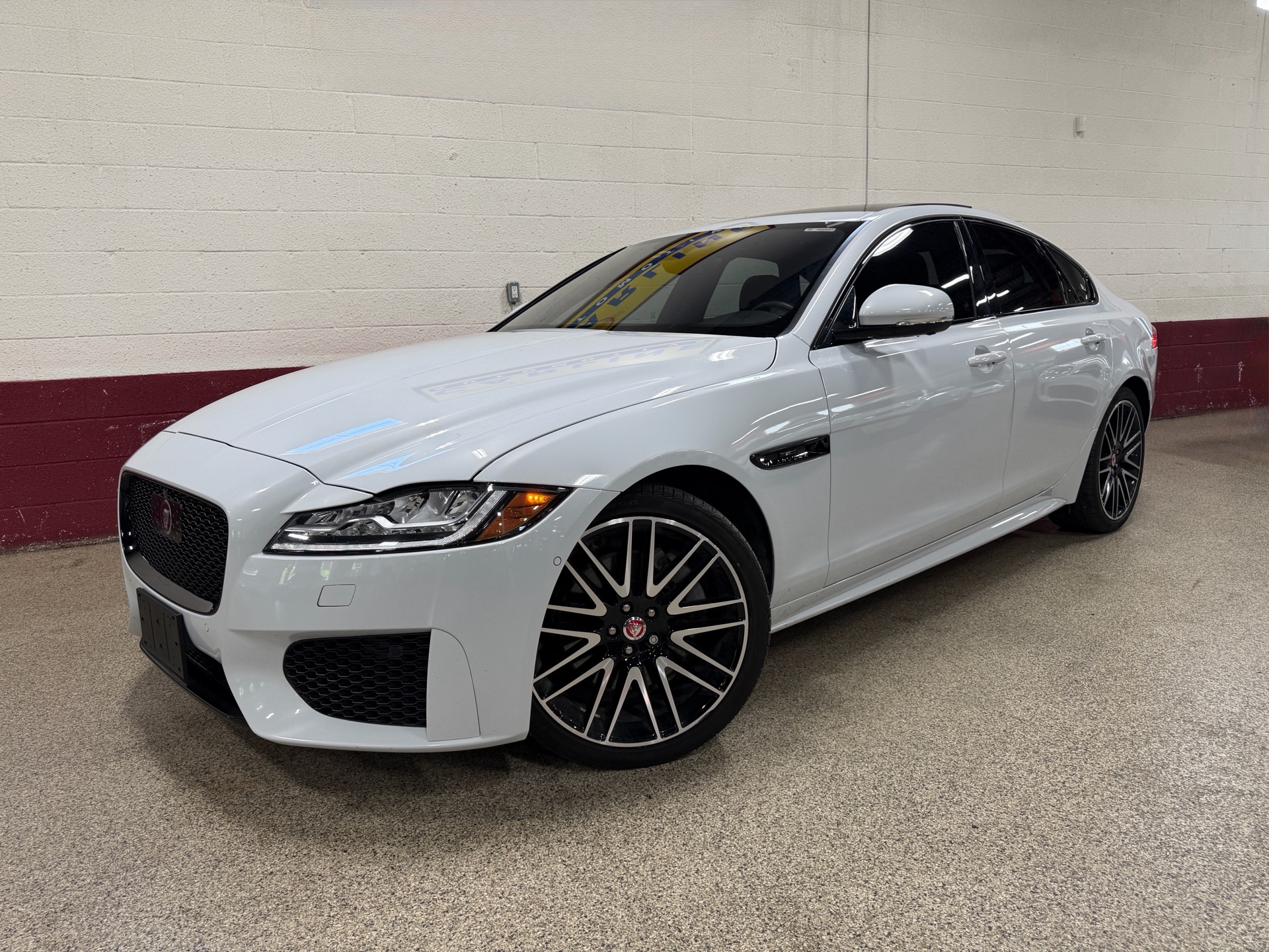 2020 Jaguar XF