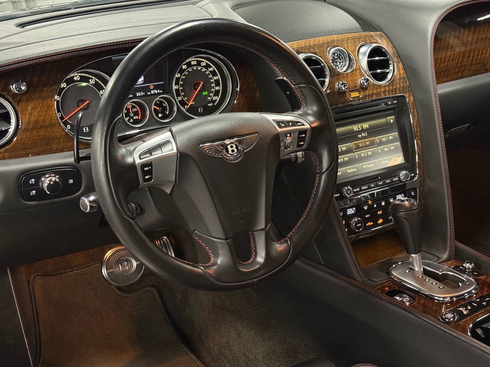 2013 Bentley Continental GT V8 2dr Cpe, Toronto, Cash