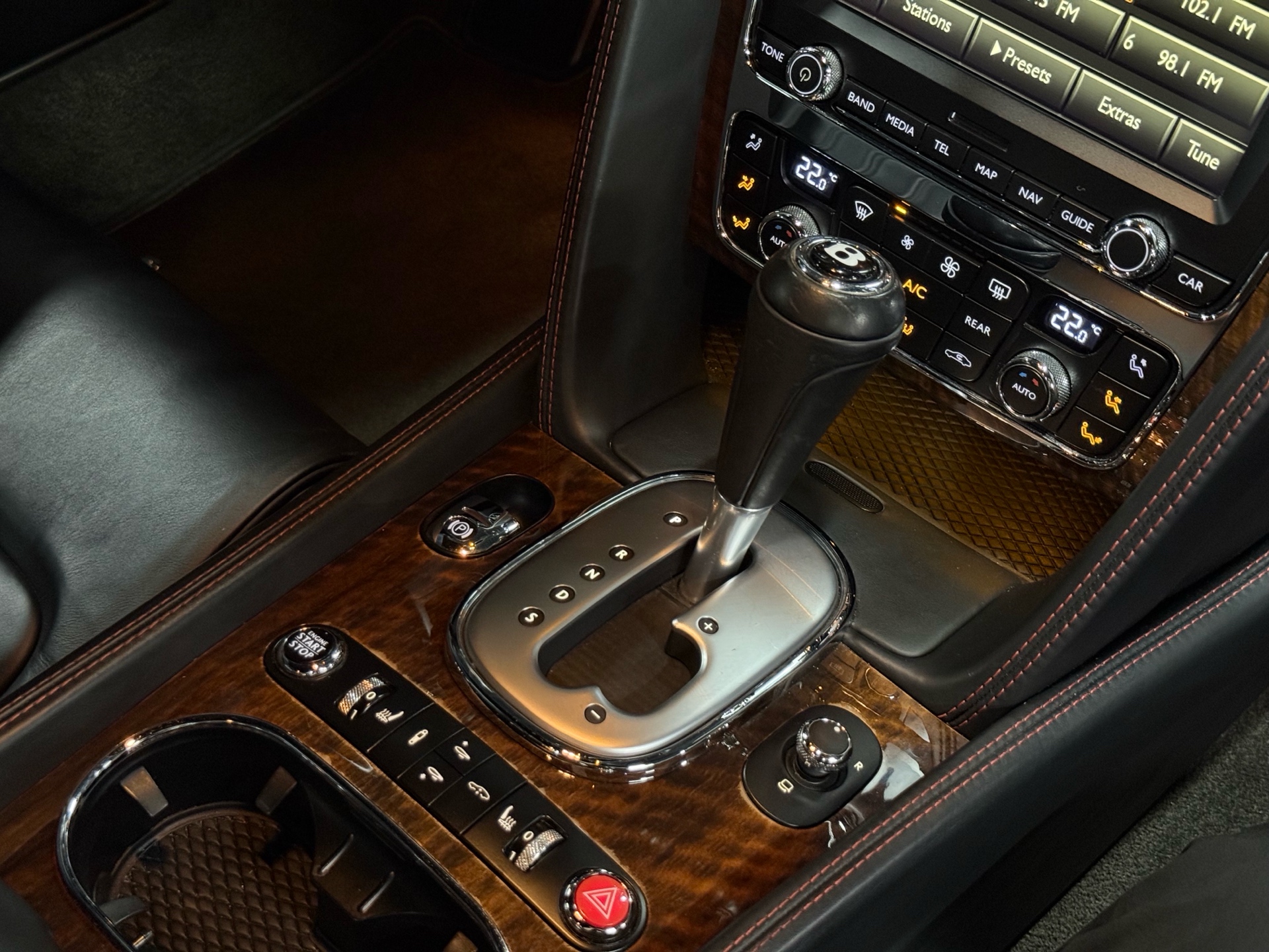 2013 Bentley Continental GT V8 2dr Cpe, Toronto, Cash