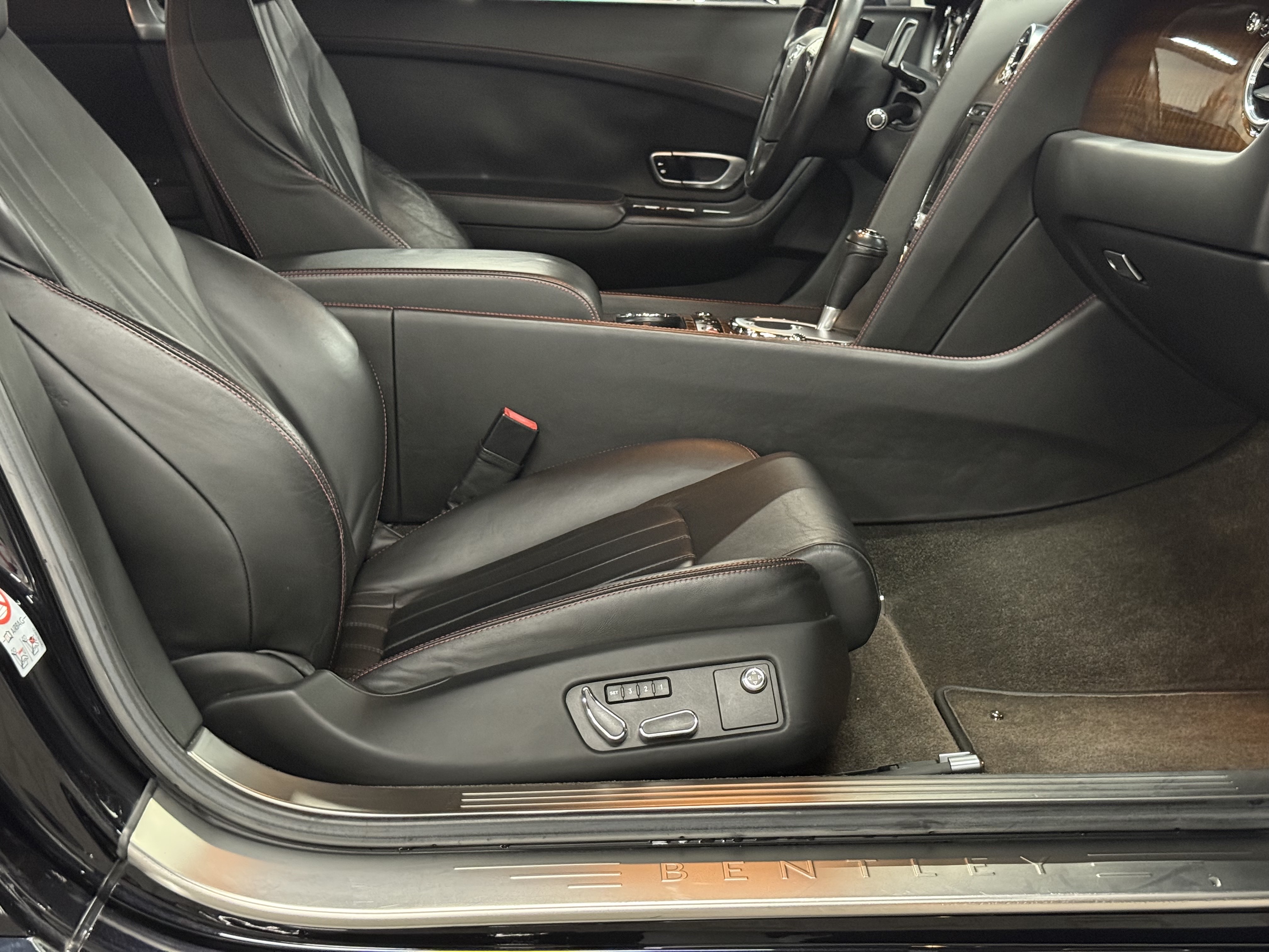 2013 Bentley Continental GT V8 2dr Cpe, Toronto, Cash