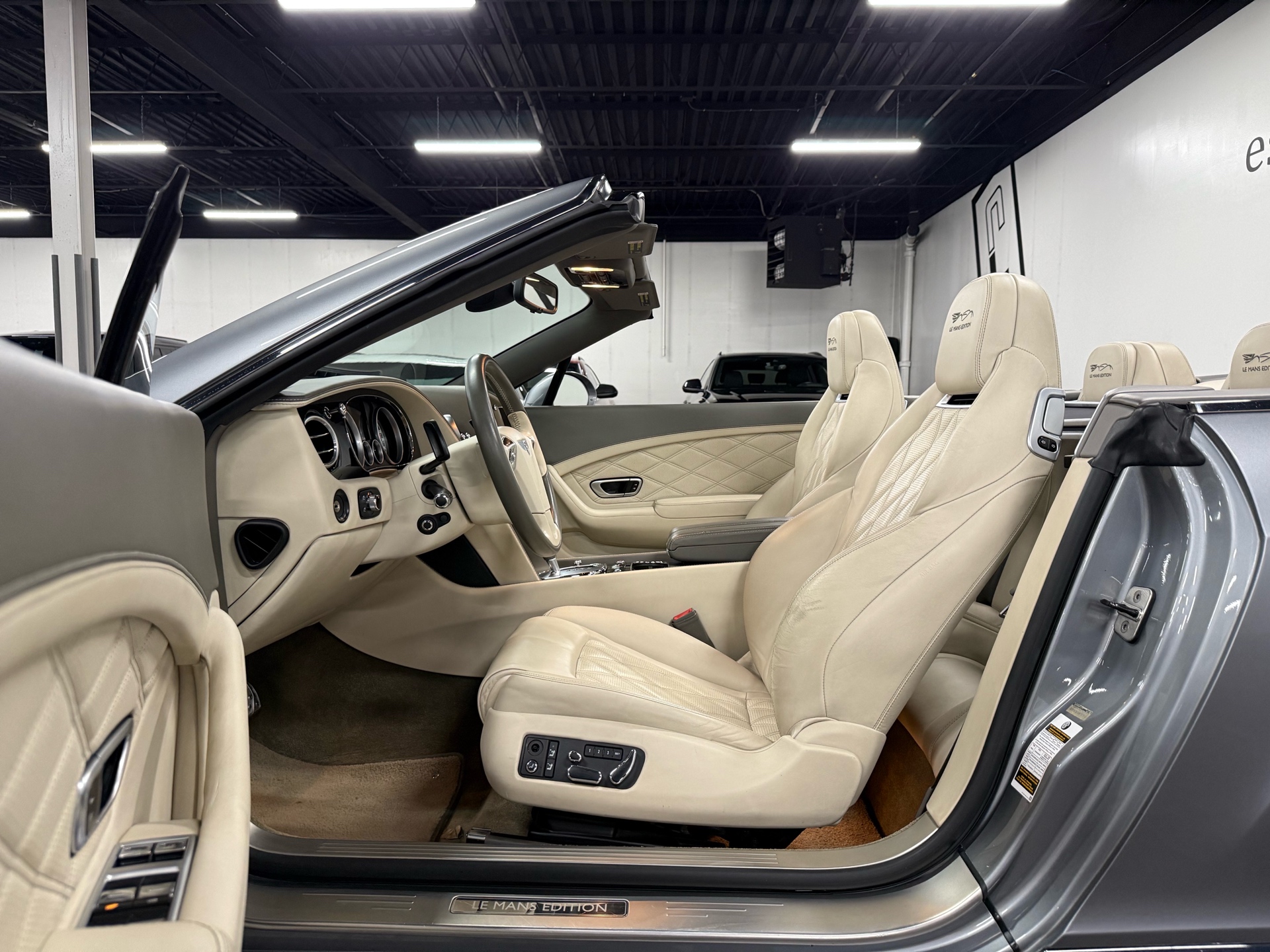 2013 Bentley Continental GT V8 LE MANS EDITION | 2dr Conv, 多伦多, 全款车
