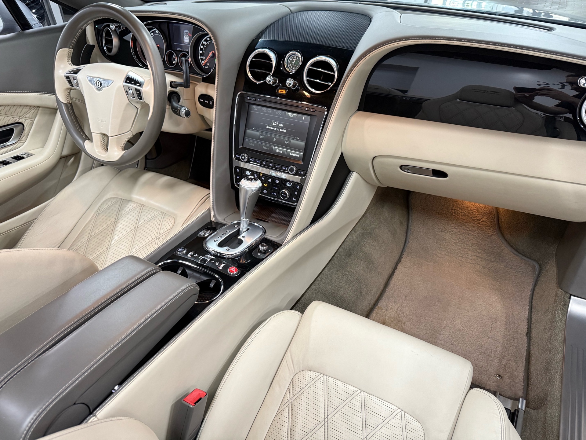 2013 Bentley Continental GT V8 LE MANS EDITION | 2dr Conv, 多伦多, 全款车