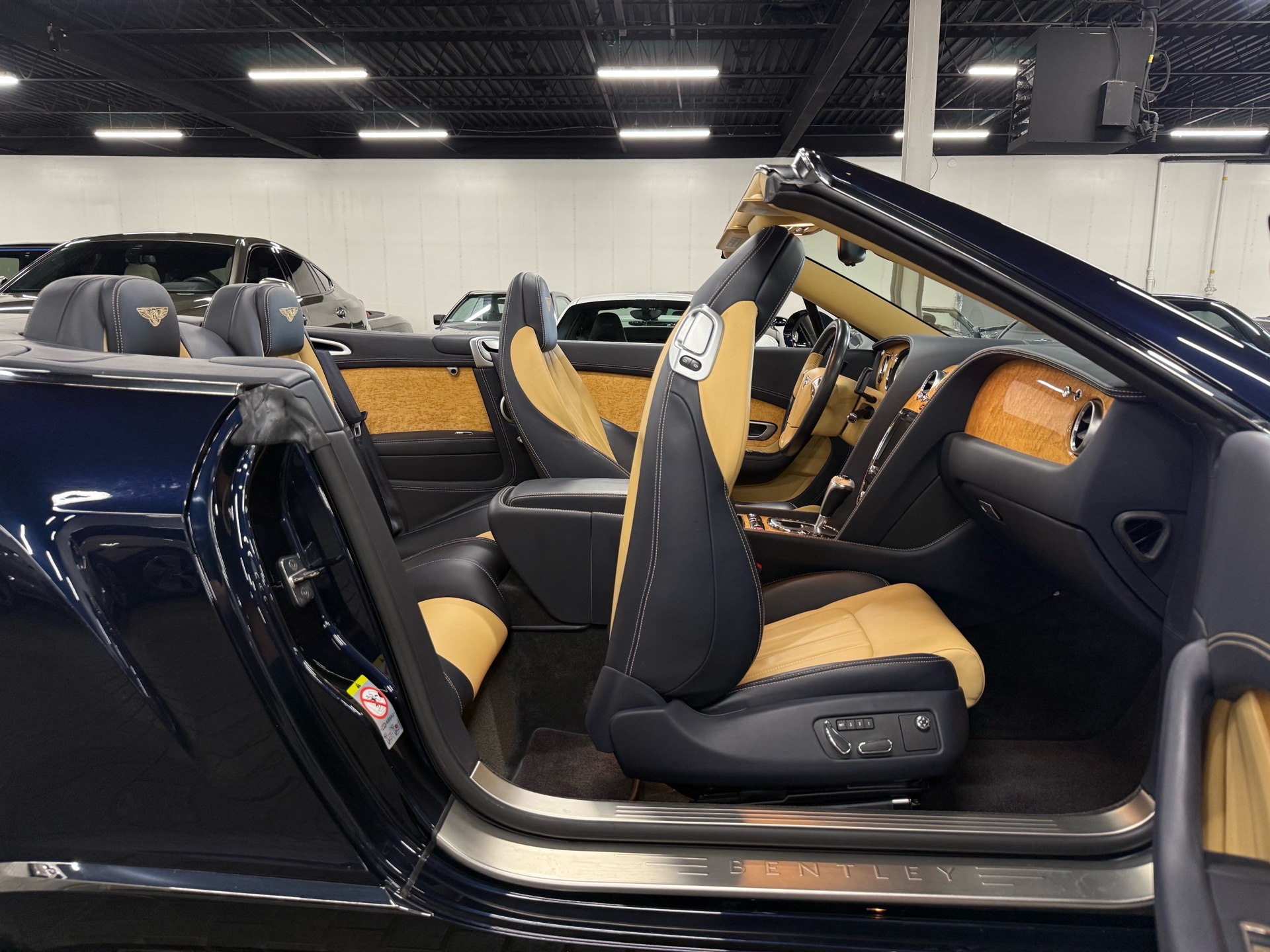 2013 Bentley Continental GT V8 2dr Conv, 多伦多, 全款车