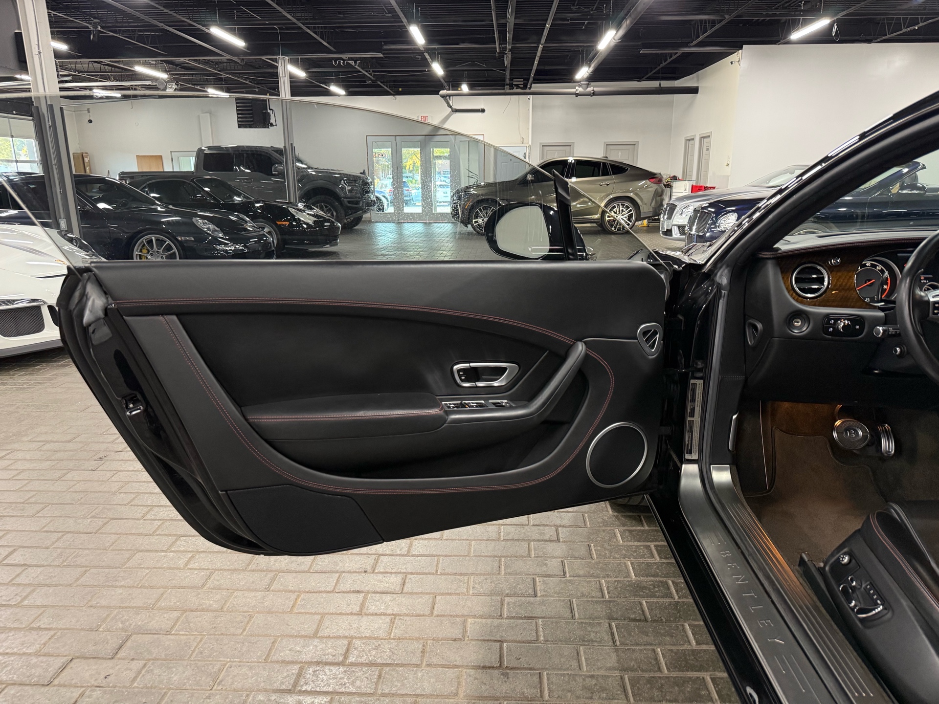2013 Bentley Continental GT V8 2dr Cpe, Toronto, Cash