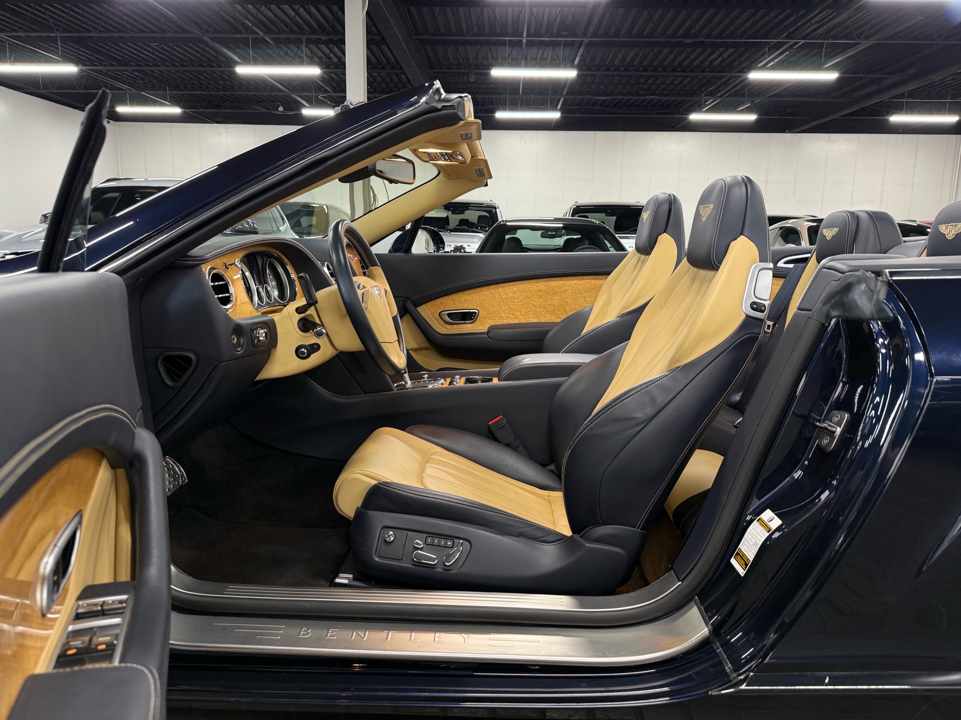 2013 Bentley Continental GT V8 2dr Conv, 多伦多, 全款车