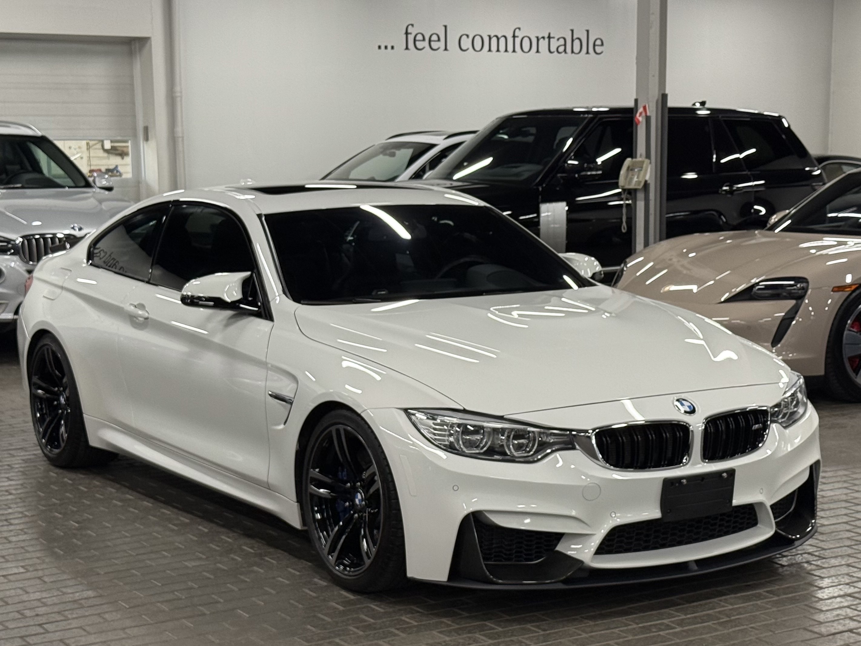 2016 BMW M4 6-SPEED MANUAL | 2dr Cpe, Toronto, Cash