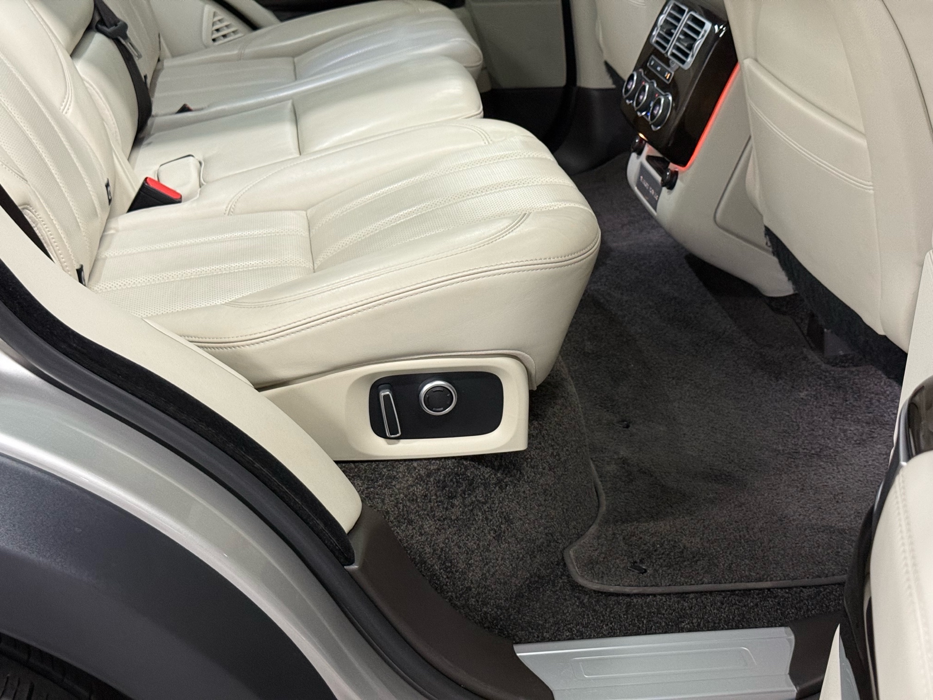 2017 Land Rover Range Rover DIESEL LWB Td6 HSE, Toronto, Cash