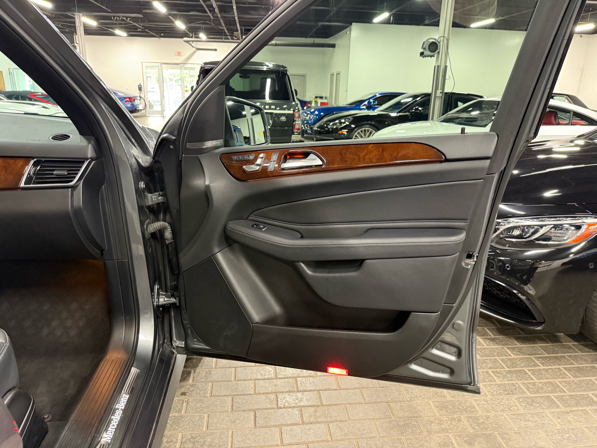 2017 Mercedes-Benz GLE-class 4MATIC 4dr GLE 400, Toronto, Cash