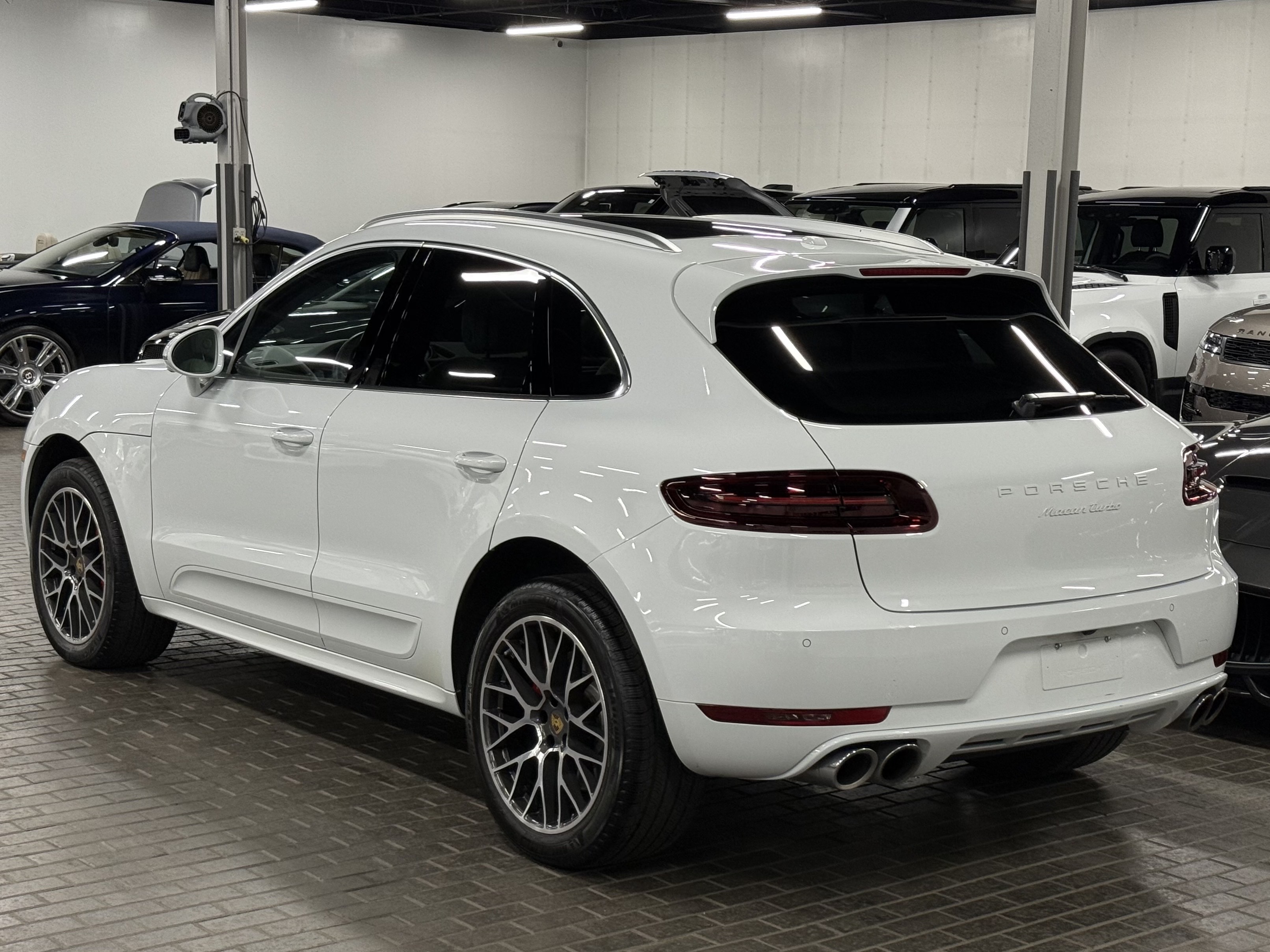 2017 Porsche Macan AWD 4dr Turbo, Toronto, Cash