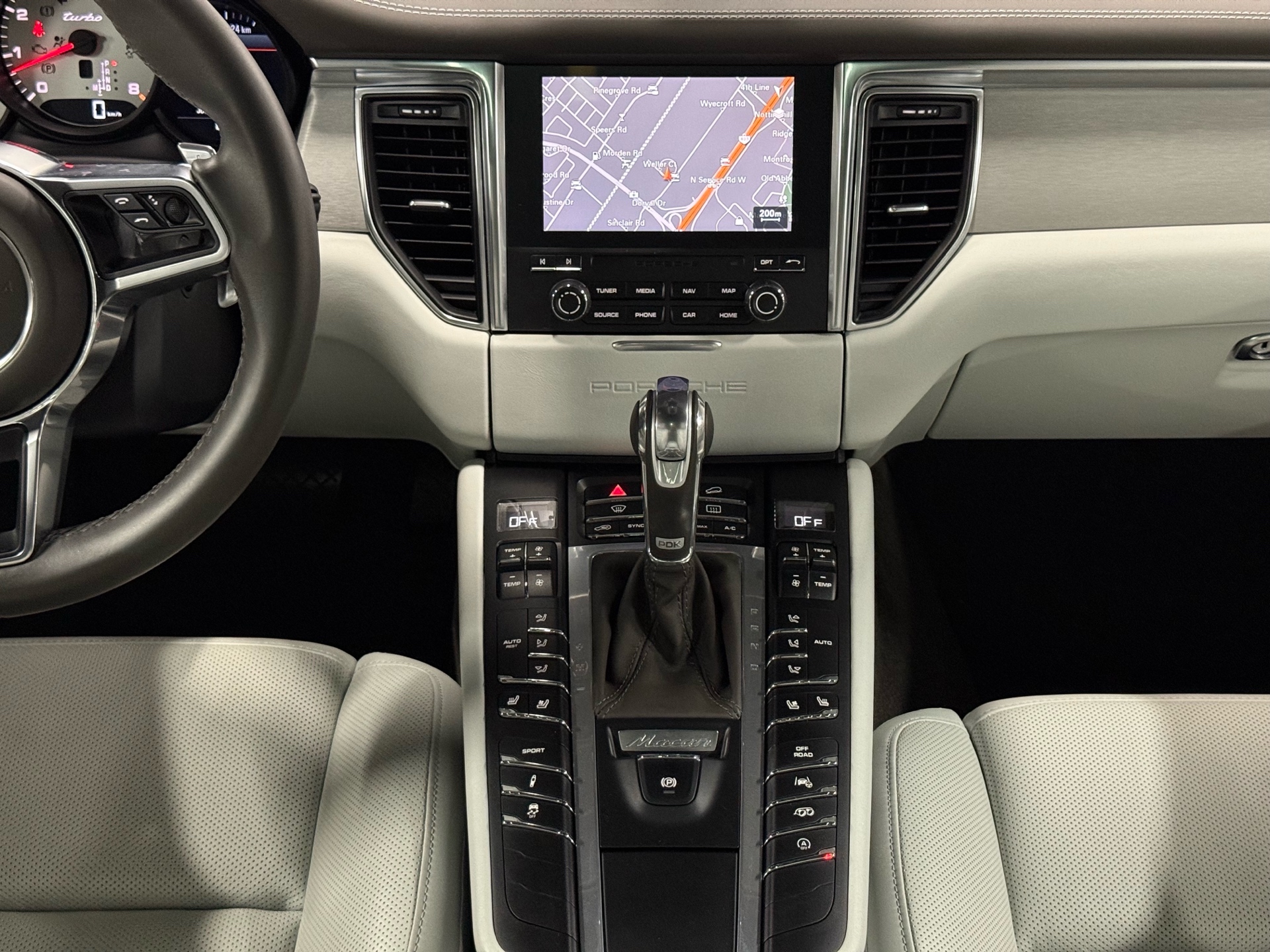 2017 Porsche Macan AWD 4dr Turbo, Toronto, Cash