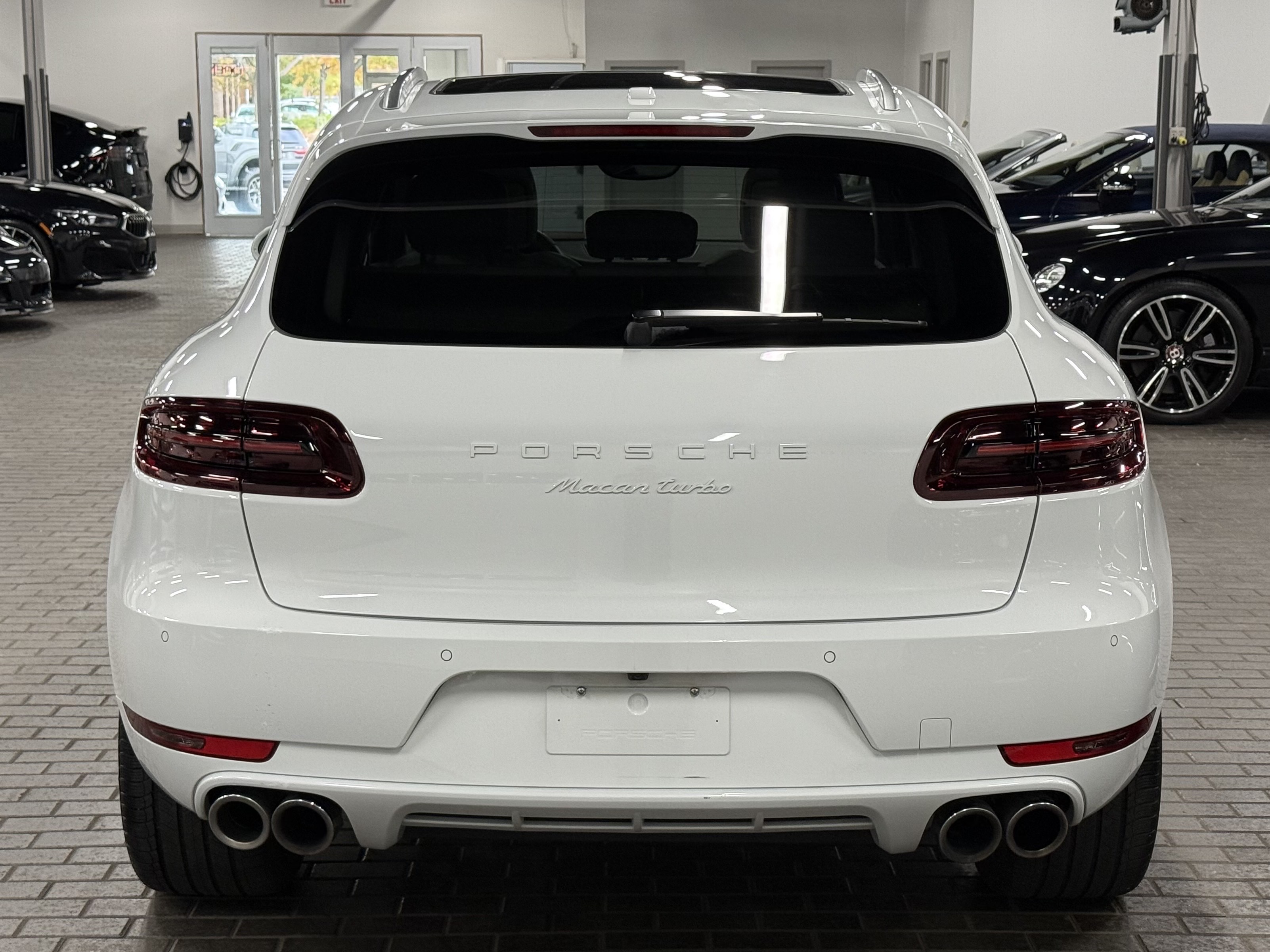 2017 Porsche Macan AWD 4dr Turbo, Toronto, Cash