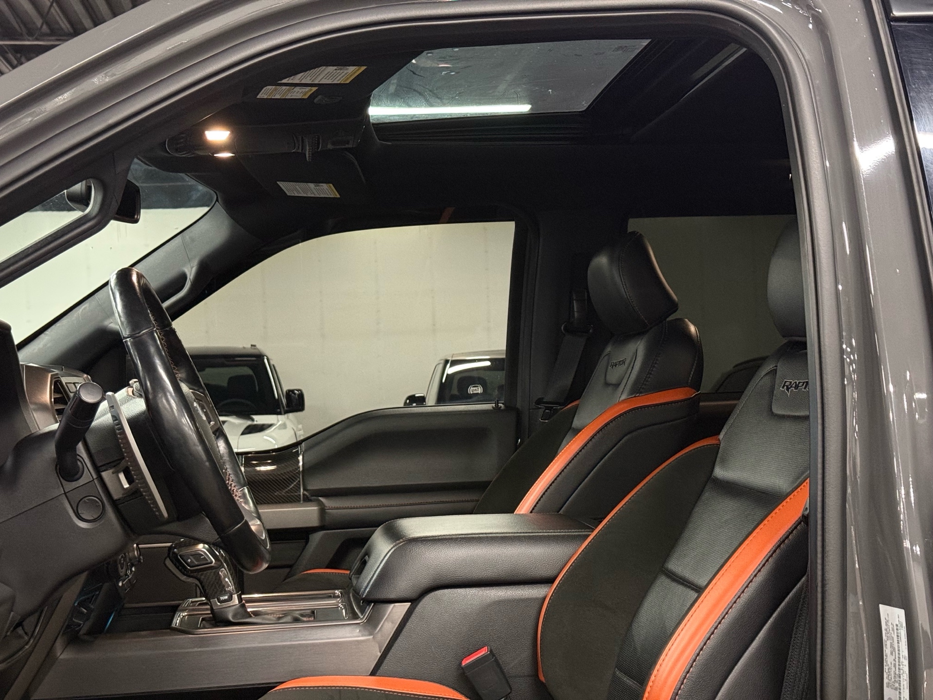 2018 Ford F-150 Raptor 4WD SuperCrew 5.5' Box, Toronto, Cash