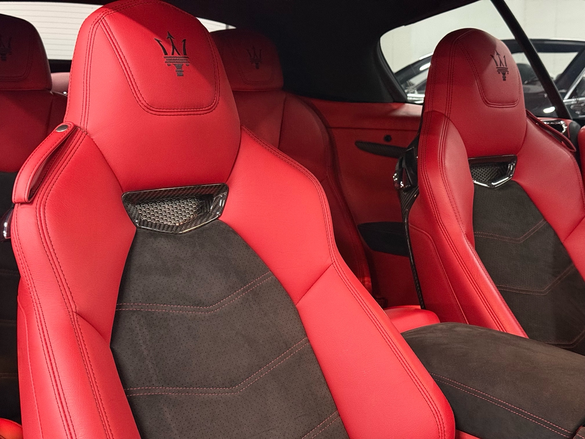 2018 Maserati Granturismo MC Convertible 4.7L, 多伦多, 全款车