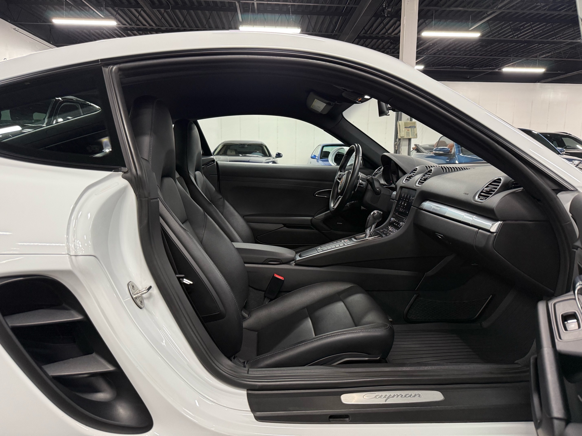 2018 Porsche 718 Cayman Coupe, Toronto, Cash