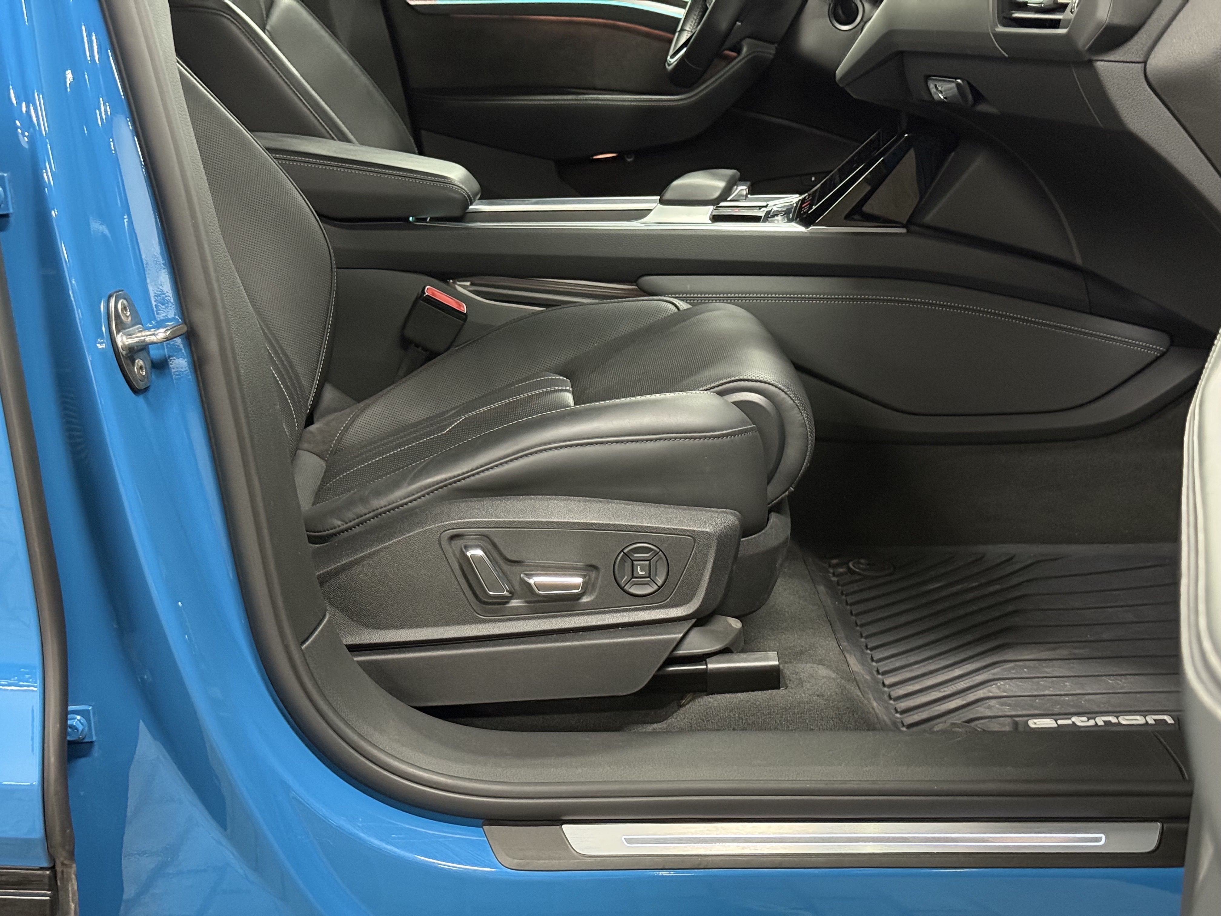 2019 Audi E-tron Technik 55 quattro, 多伦多, 全款车